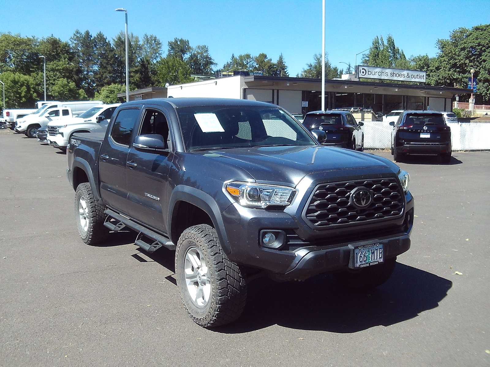 Thumbnail: 2021 Toyota Tacoma - 6