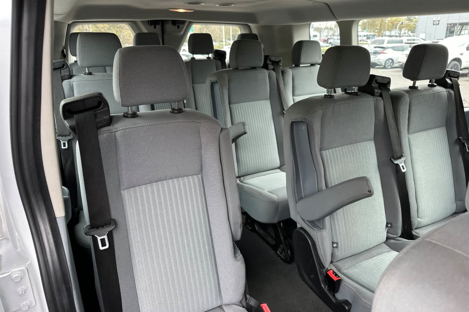 Thumbnail: 2017 Ford Transit Series - 15