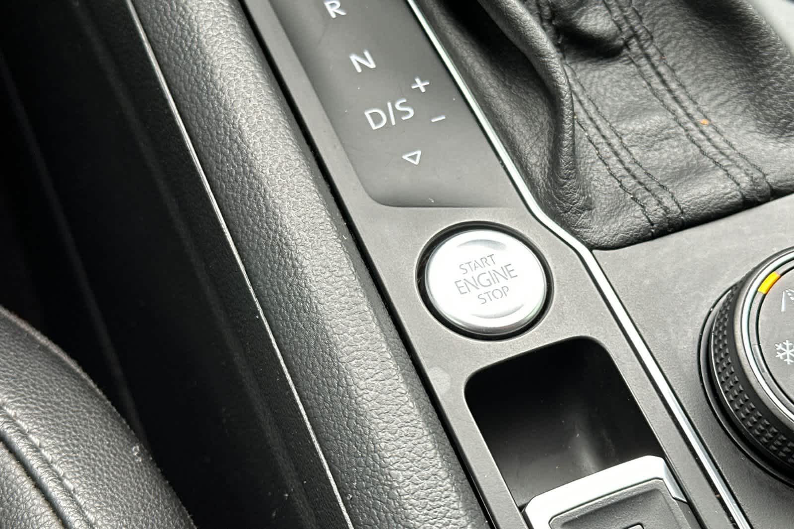 Thumbnail: 2019 Volkswagen Atlas - 23