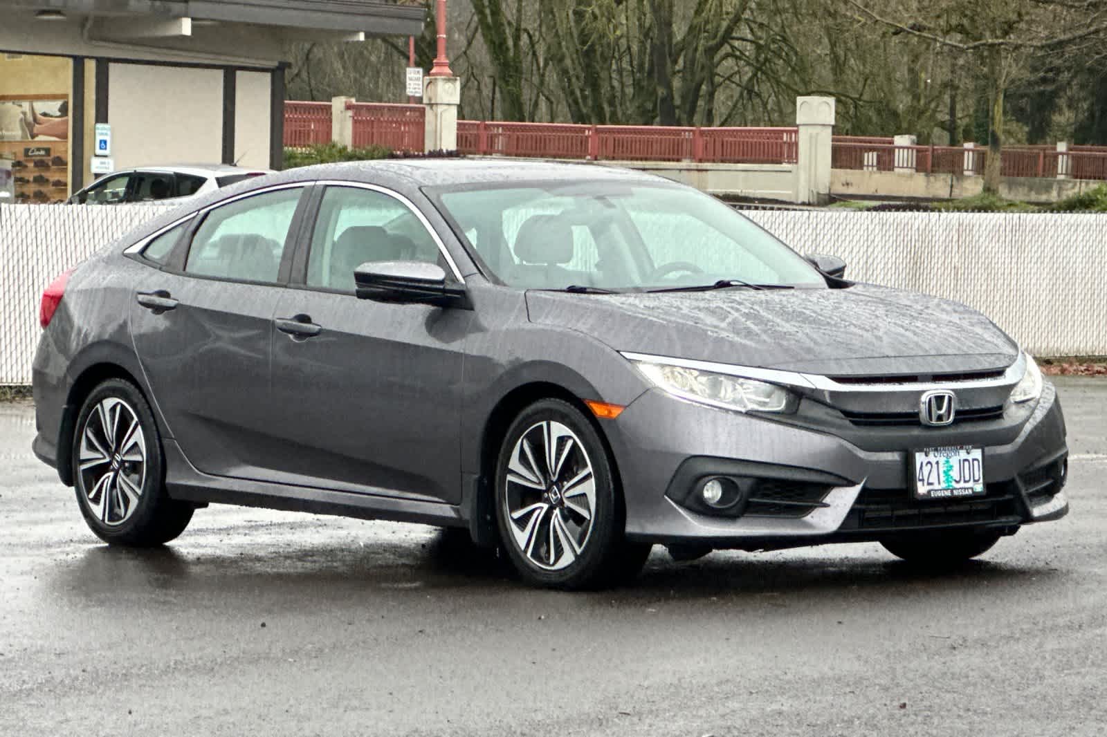 Thumbnail: 2016 Honda Civic - 9