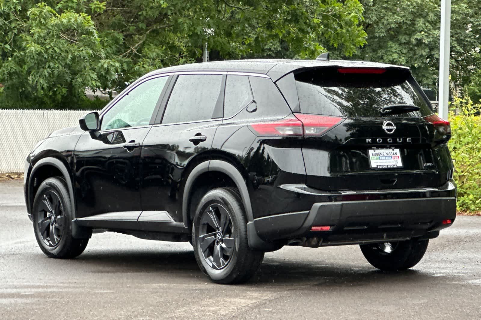 Thumbnail: 2026 Nissan Rogue - 6