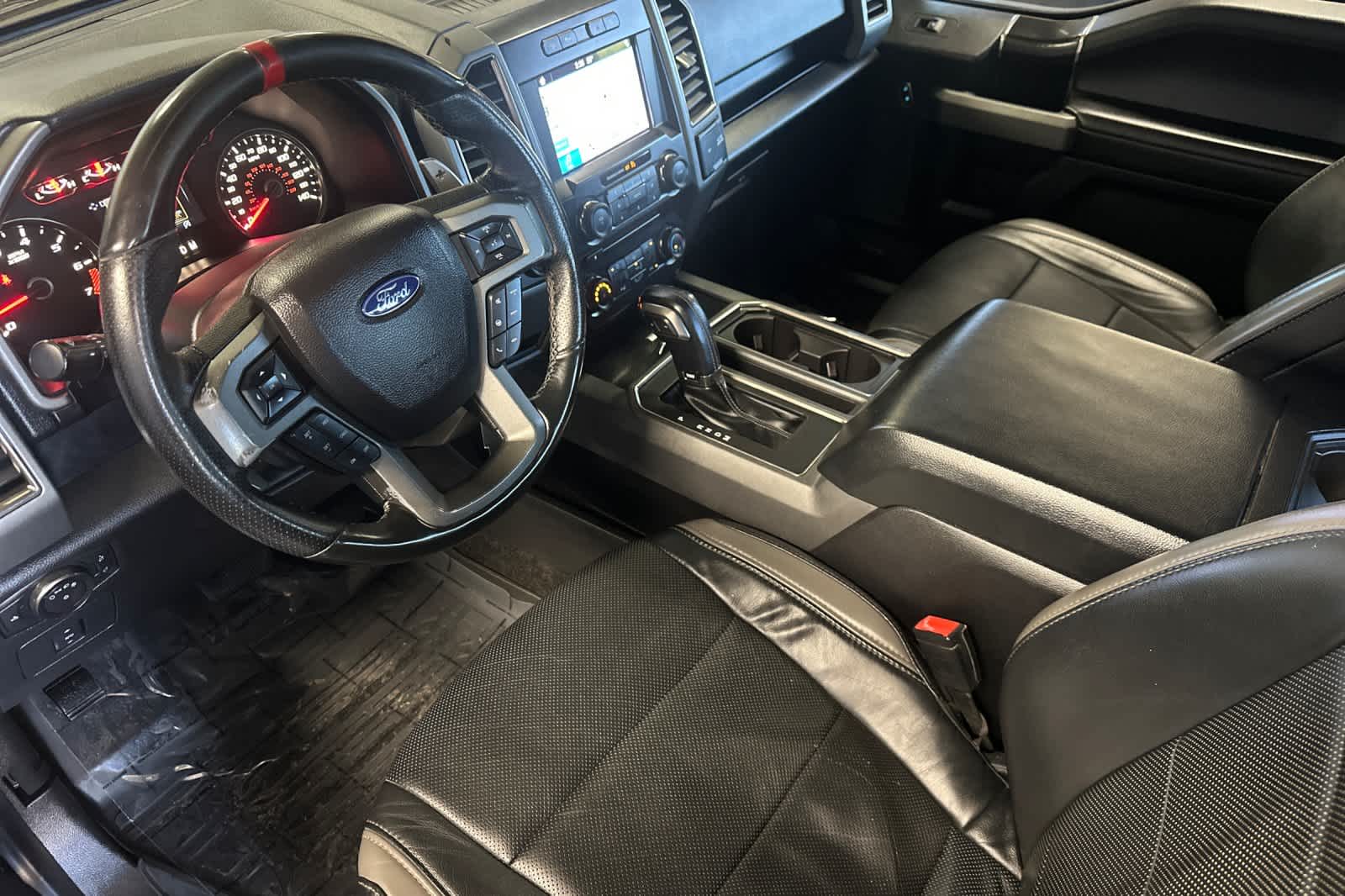 2018 Ford F-150 Raptor - Photo 11