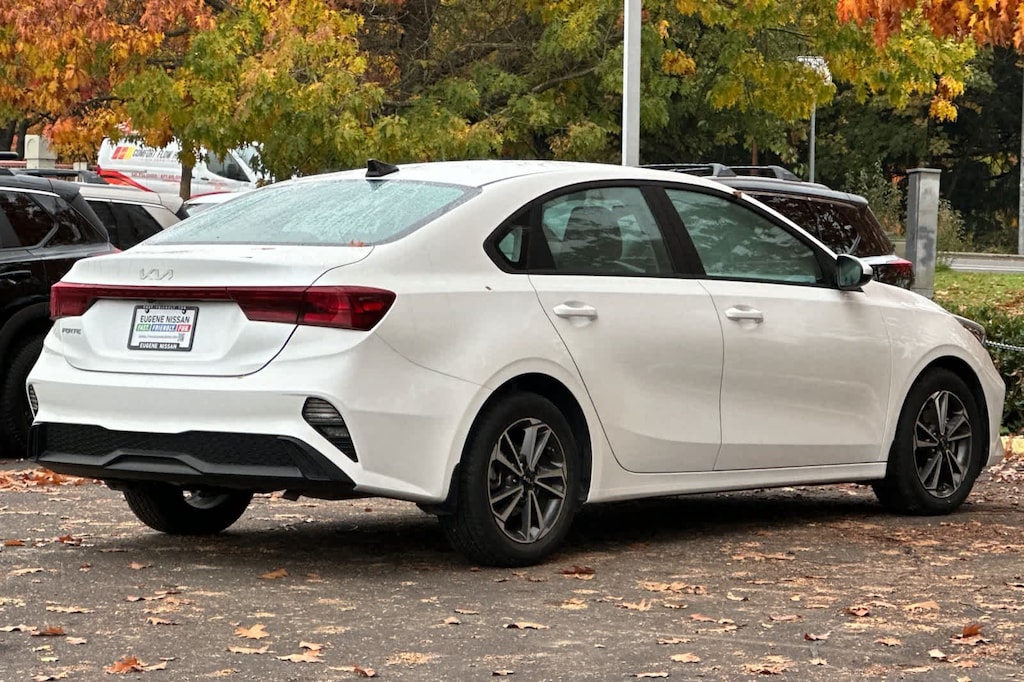 Used 2023 Kia Forte LXS Sedan