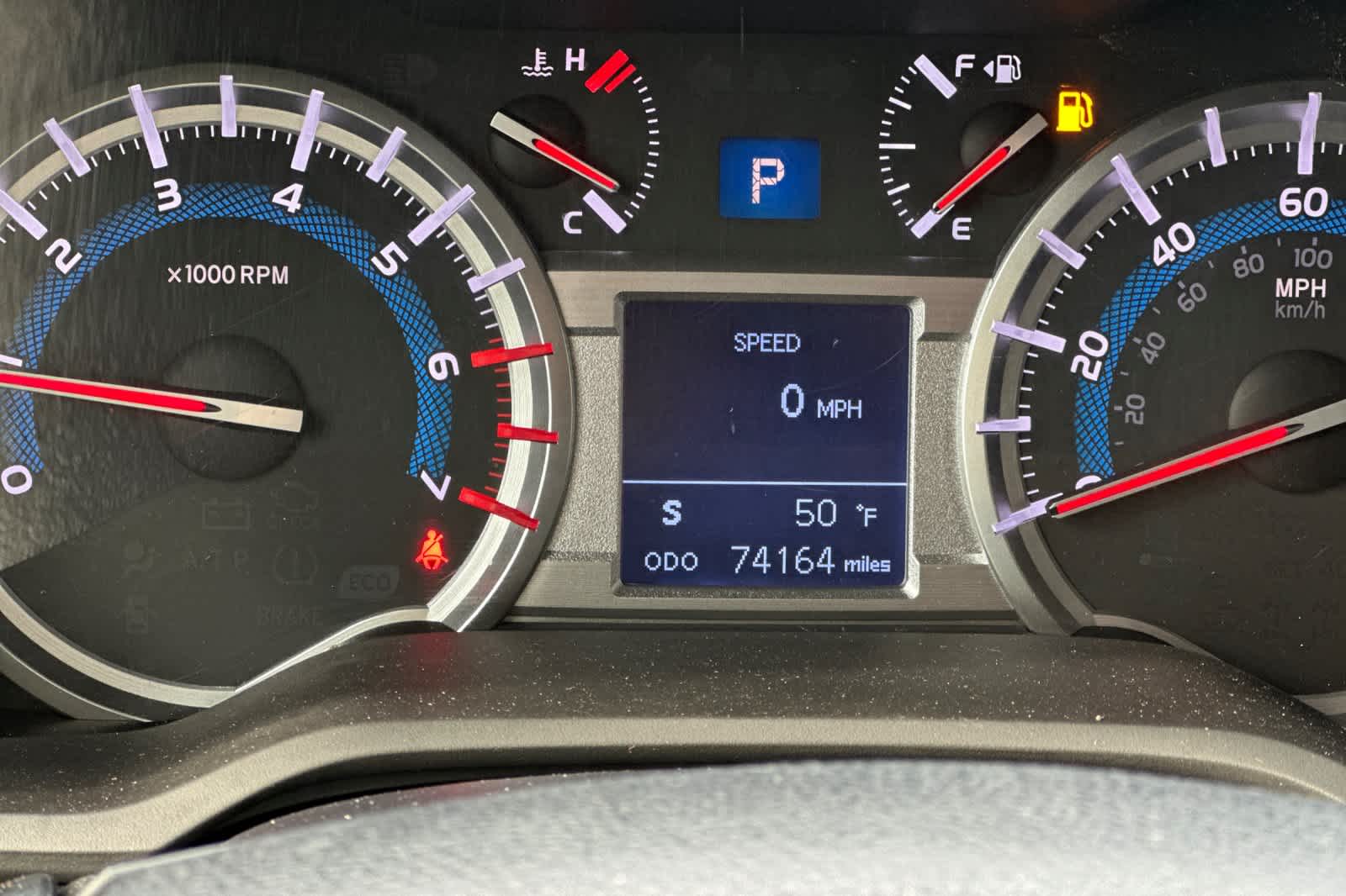 Thumbnail: 2016 Toyota 4Runner - 24