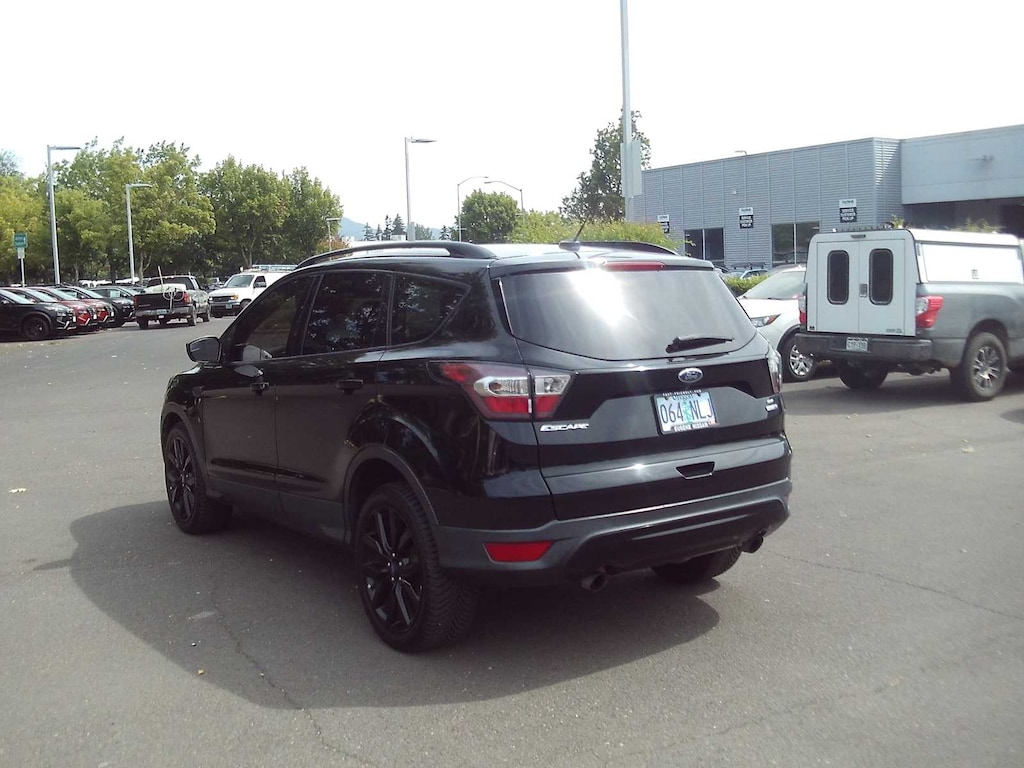 Used 2018 Ford Escape SE SUV