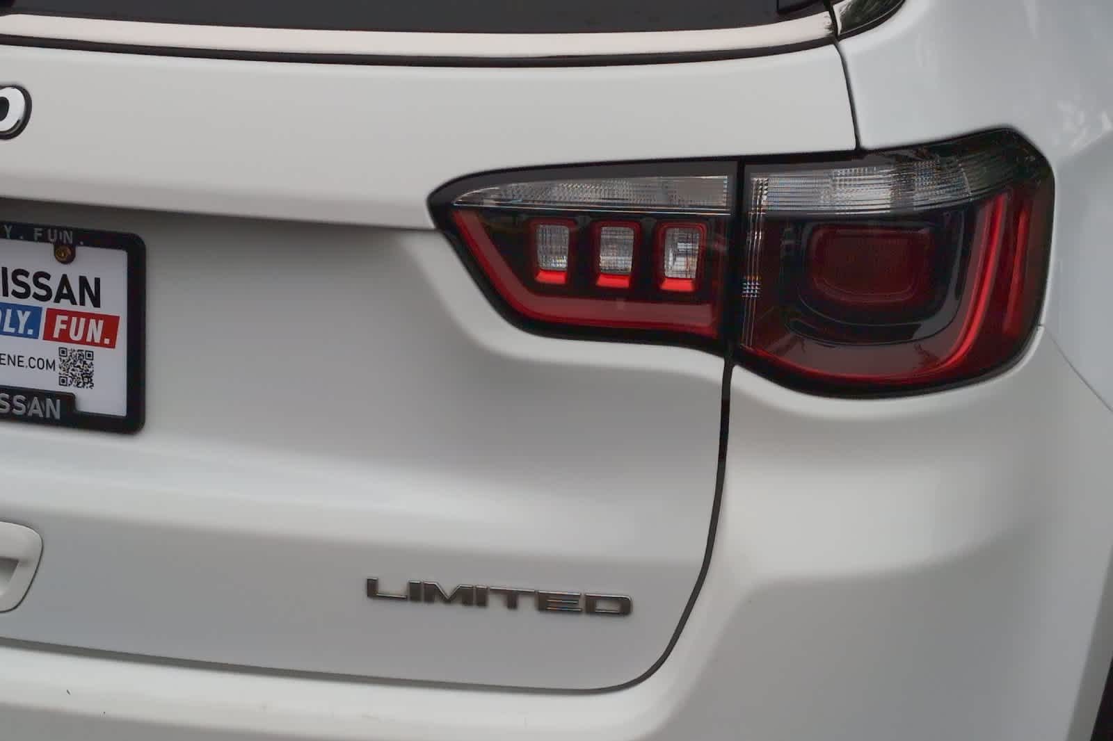 Thumbnail: 2023 Jeep Compass - 27