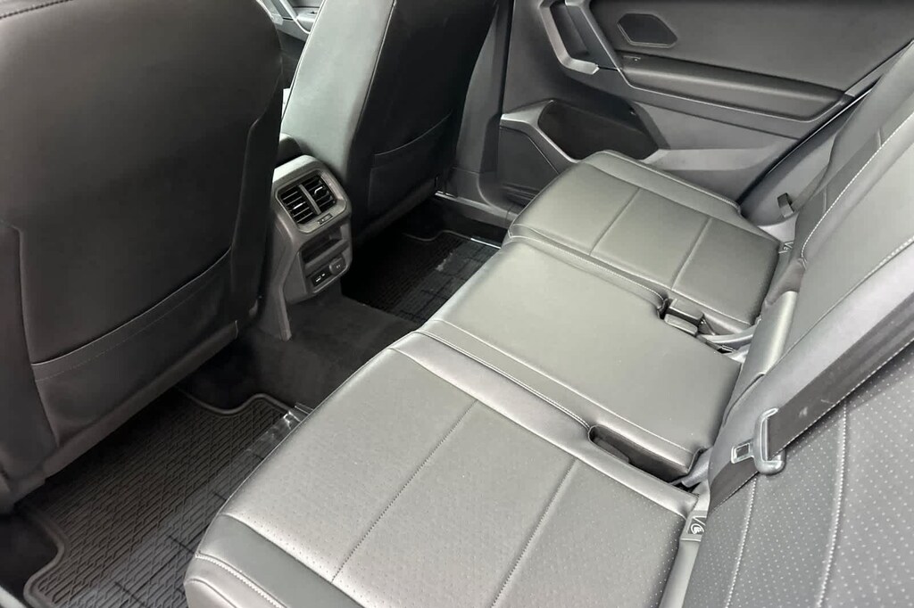 Used 2020 Volkswagen Tiguan 2.0T SE 4MOTION SUV