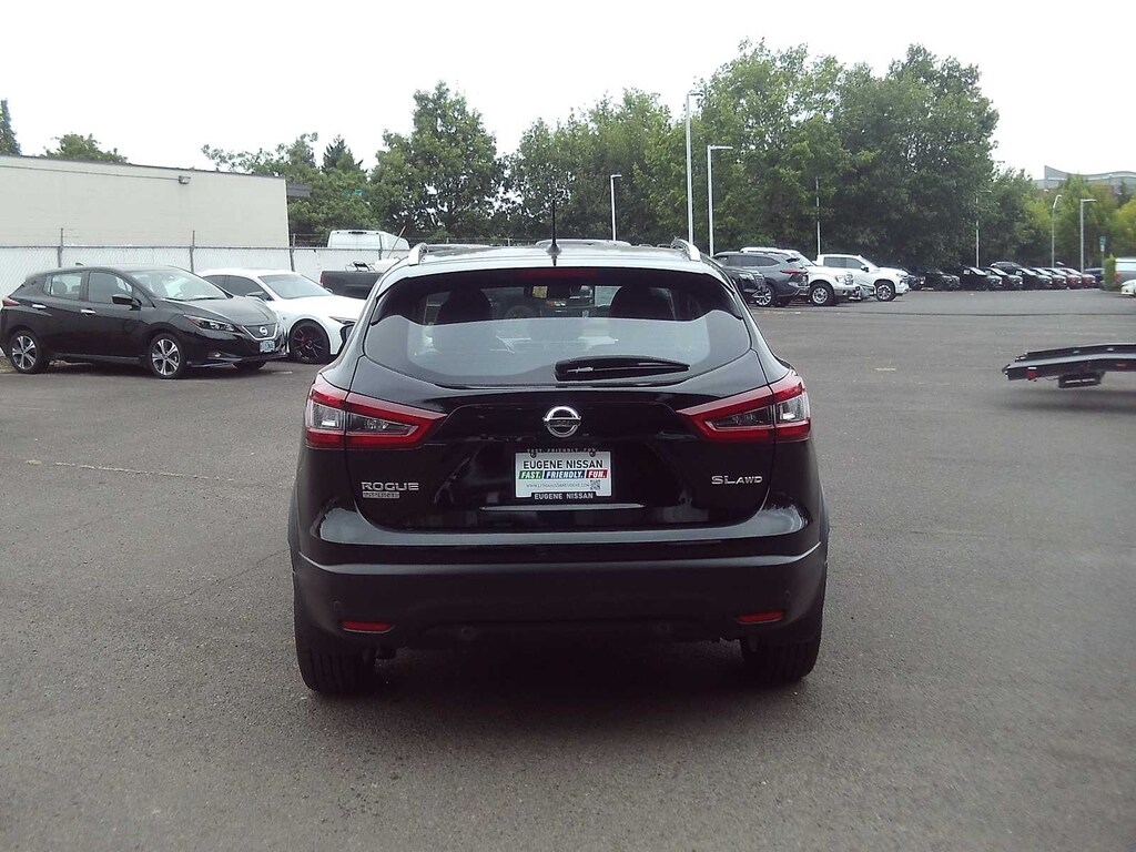 Used 2020 Nissan Rogue Sport SL SUV