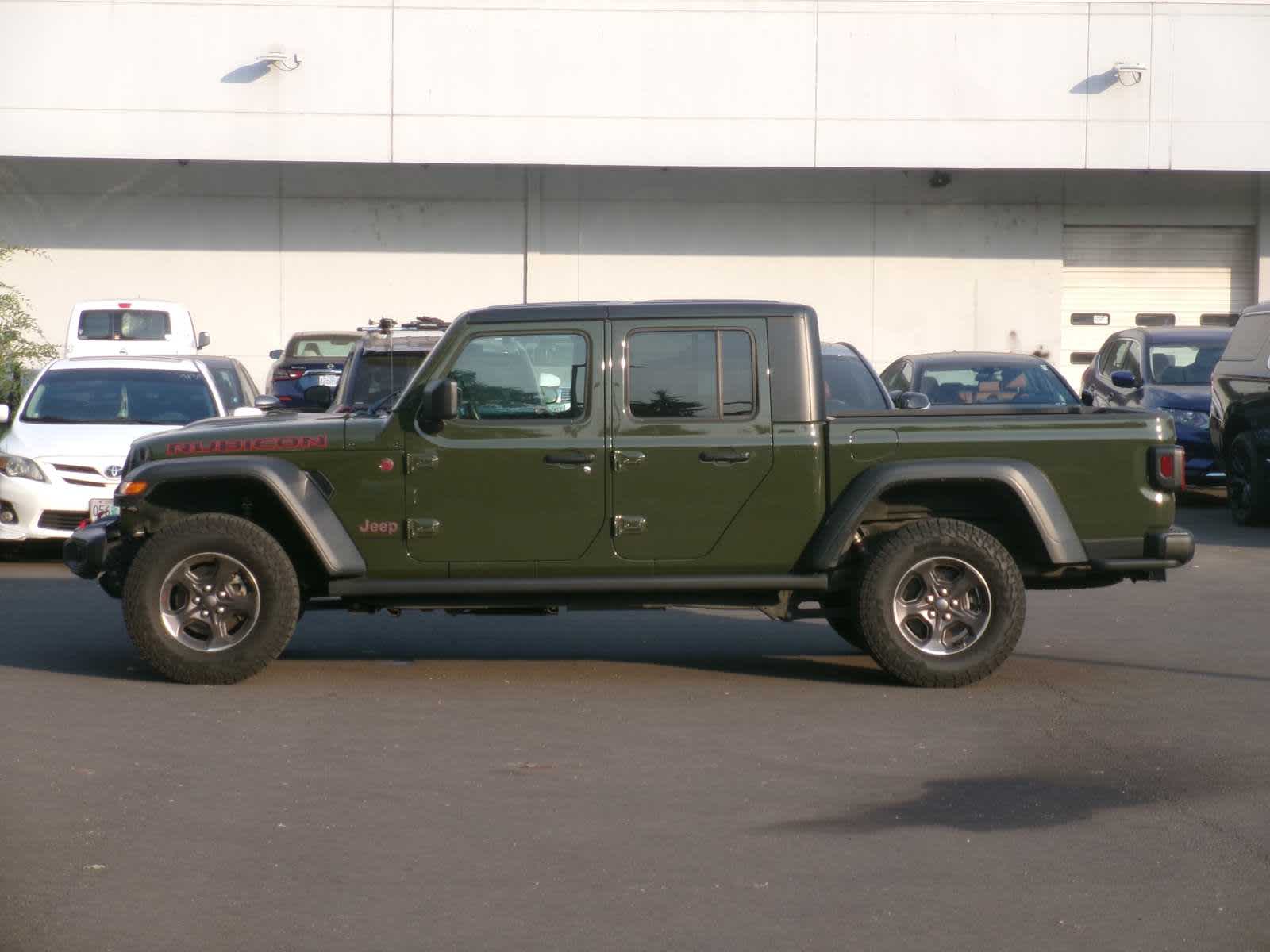 Used 2021 Jeep Gladiator Rubicon with VIN 1C6JJTBG7ML606047 for sale in Eugene, OR