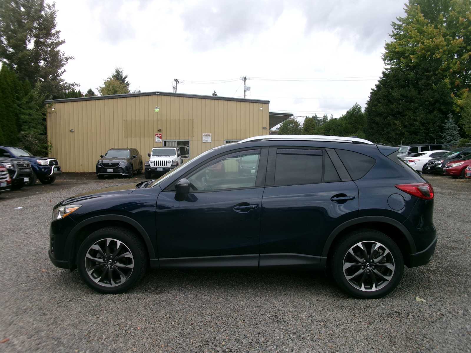 Thumbnail: 2016 Mazda CX-5 - 2
