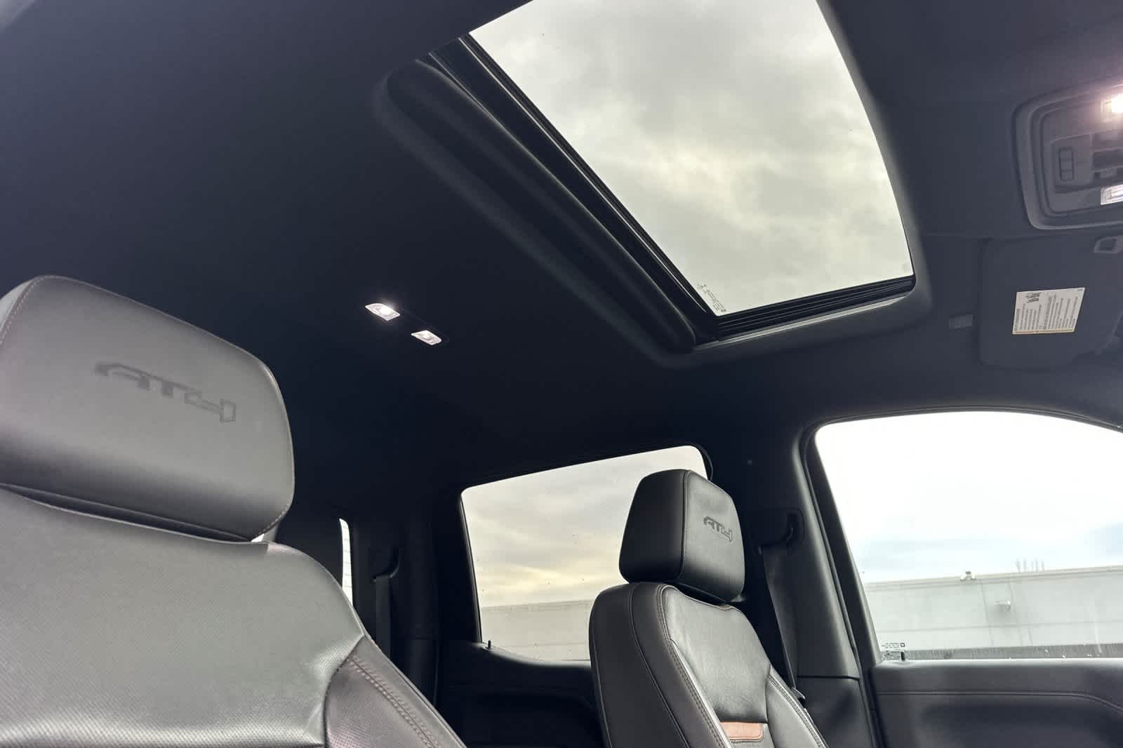 Thumbnail: 2019 GMC Sierra 1500 - 16