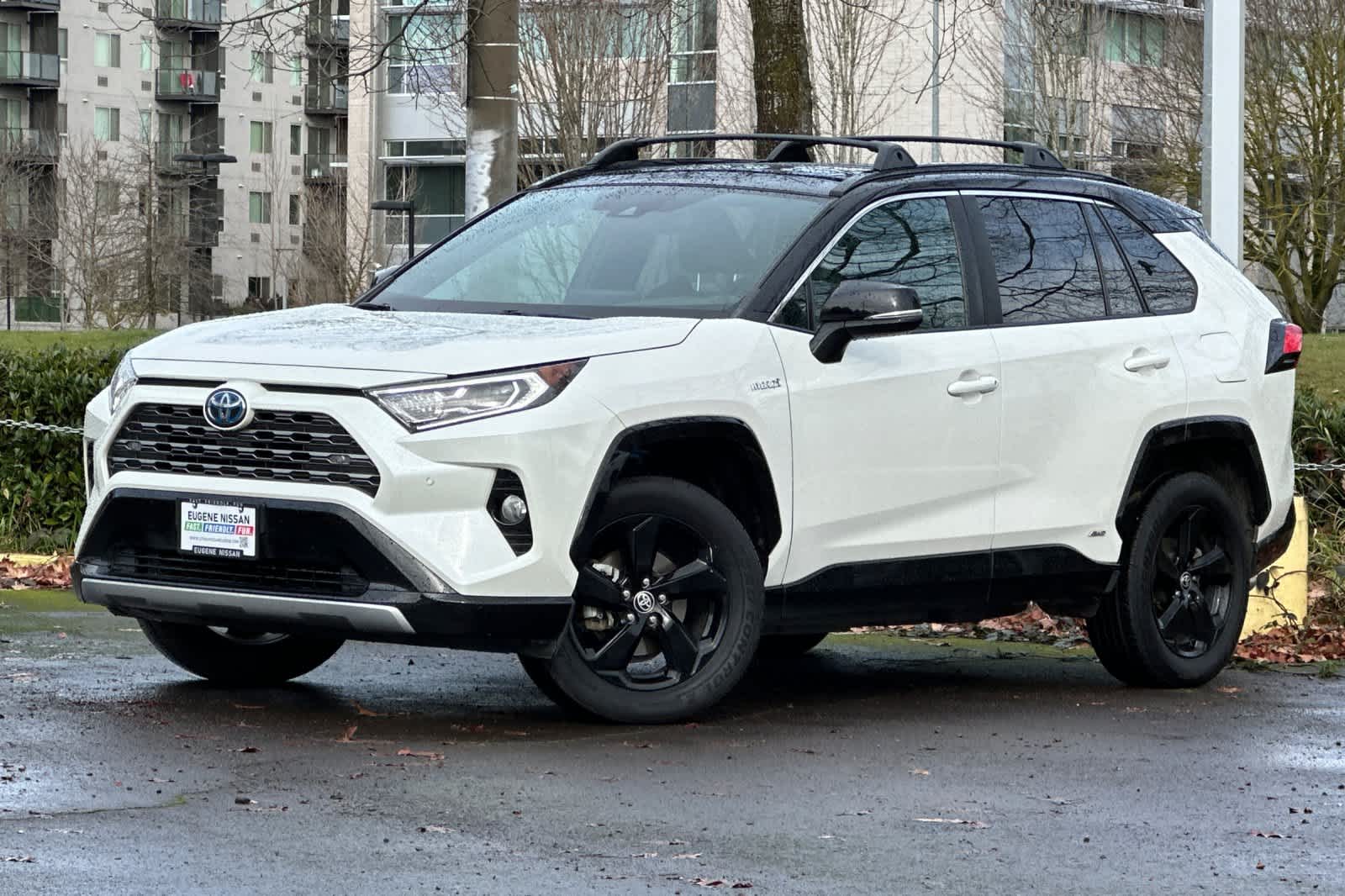 Thumbnail: 2021 Toyota RAV4 - 1