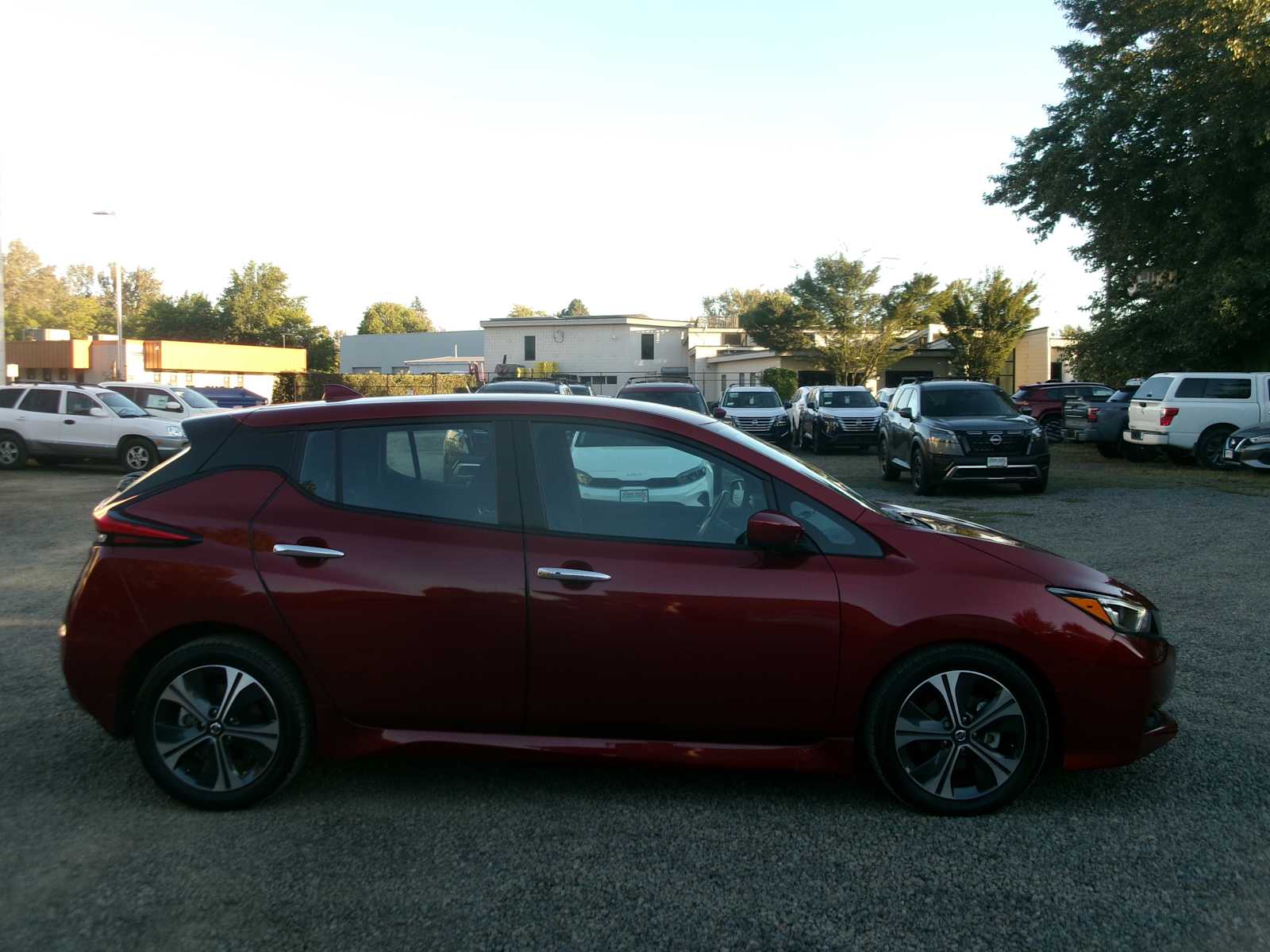 Thumbnail: 2021 Nissan Leaf - 6