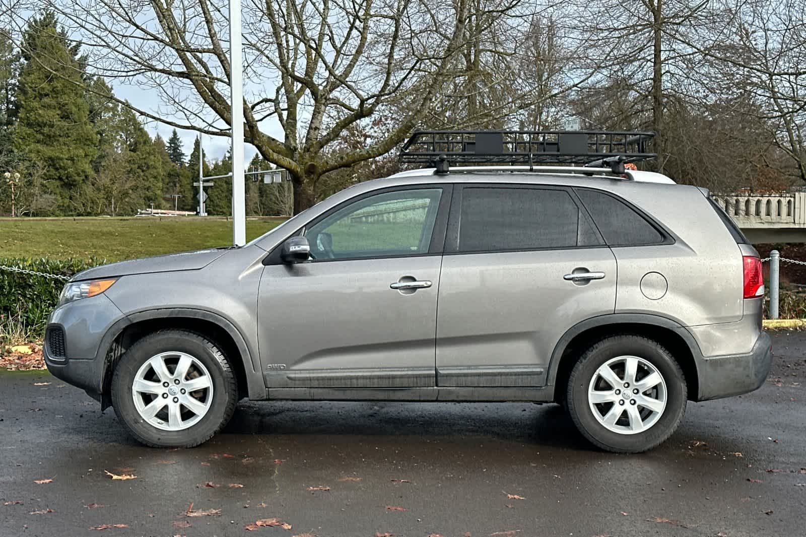 Thumbnail: 2013 Kia Sorento - 5