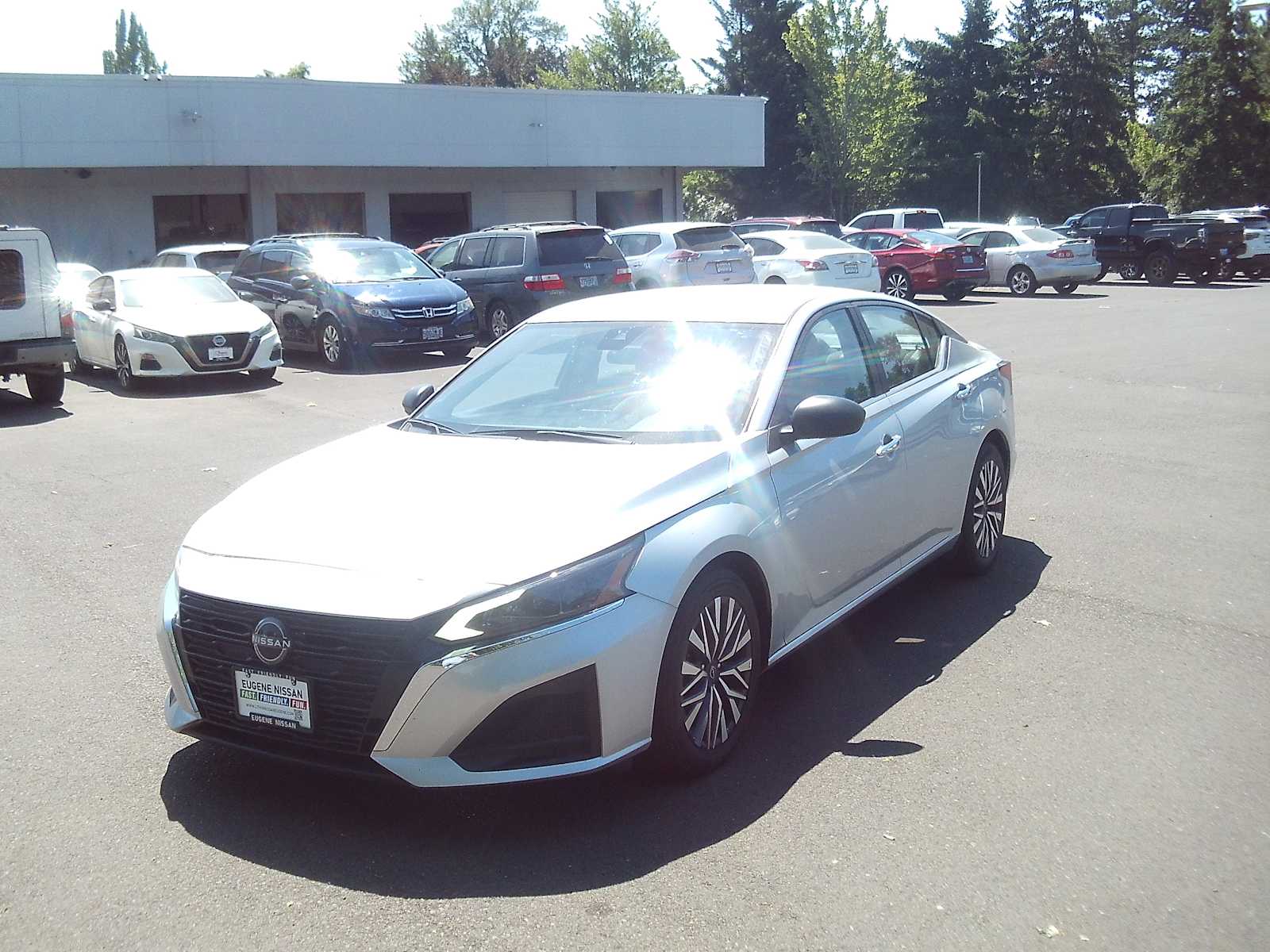2025 Nissan Altima Sedan 