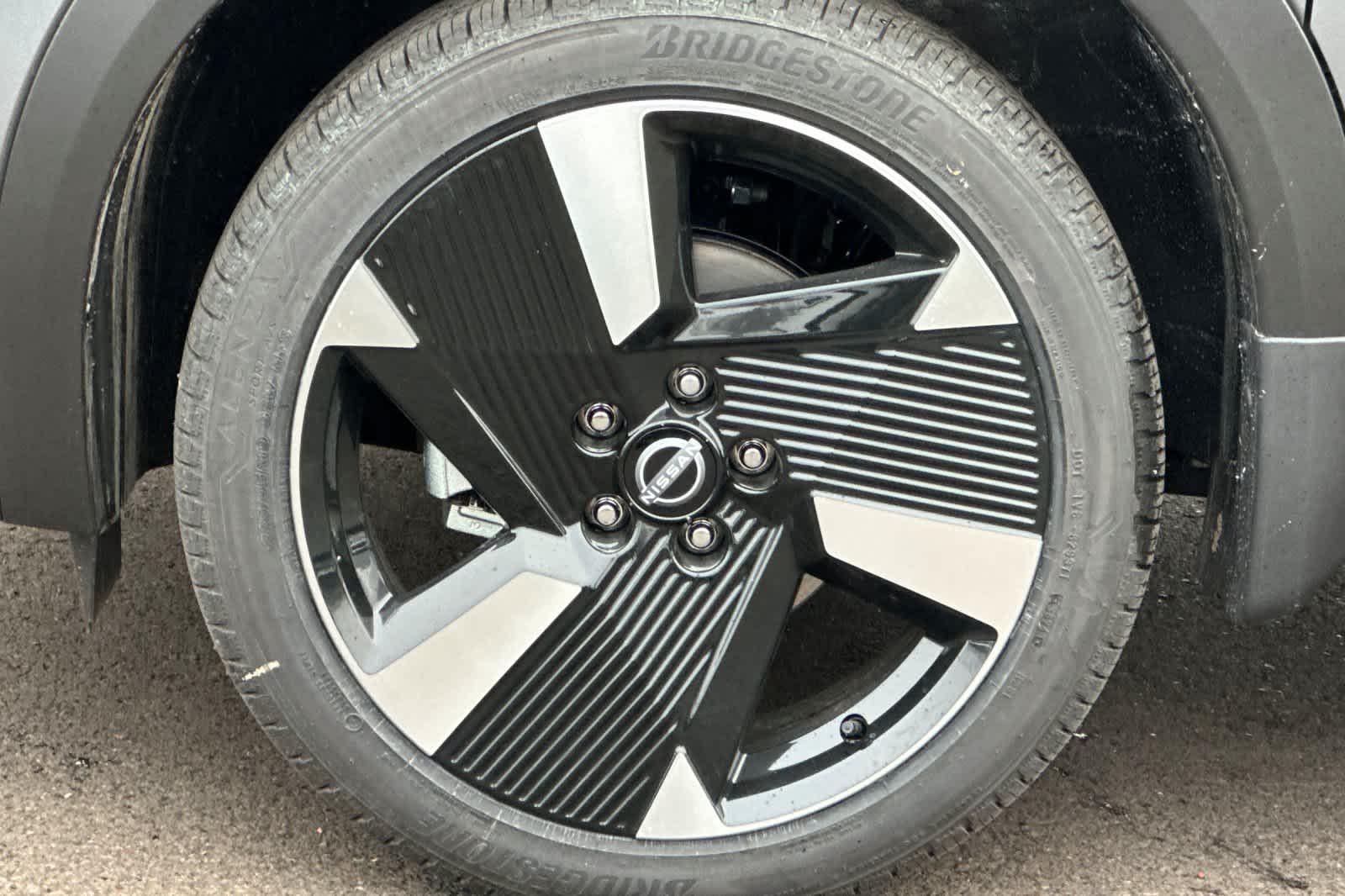 Thumbnail: 2025 Nissan Kicks - 24