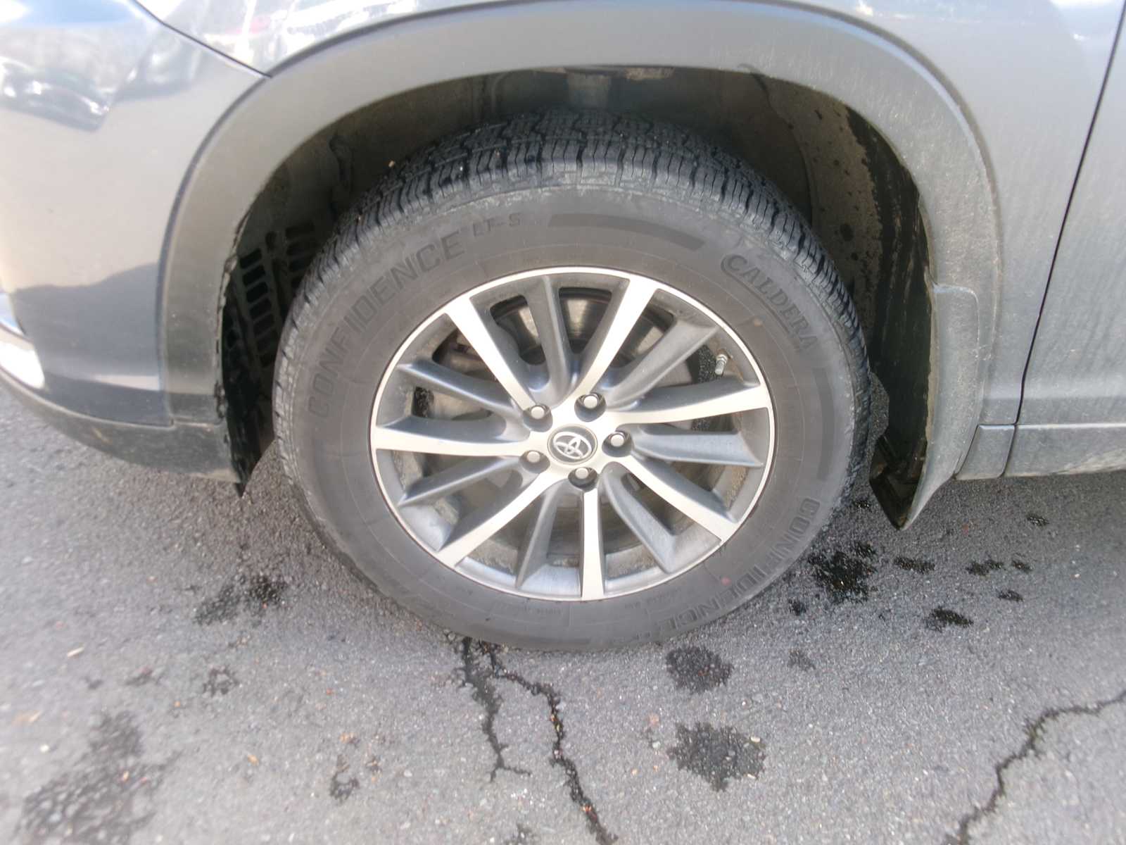 Thumbnail: 2017 Toyota Highlander - 9