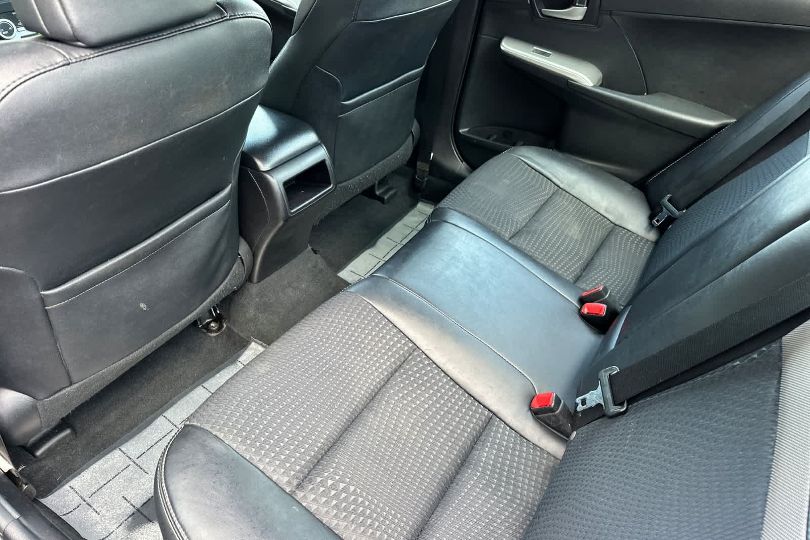 Thumbnail: 2013 Toyota Camry - 4