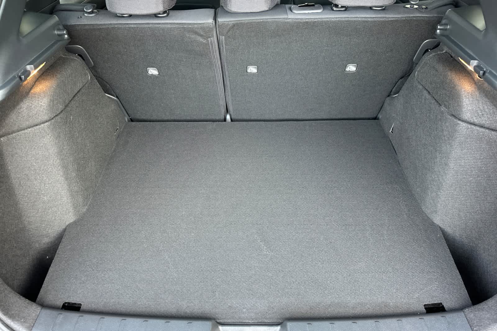 Thumbnail: 2026 Nissan Kicks - 15