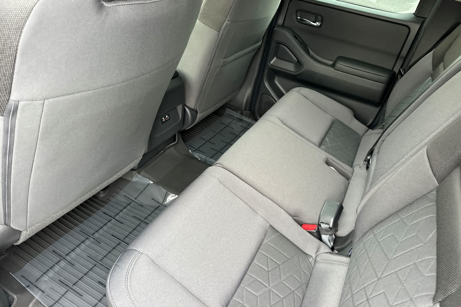 Thumbnail: 2026 Nissan Frontier - 4