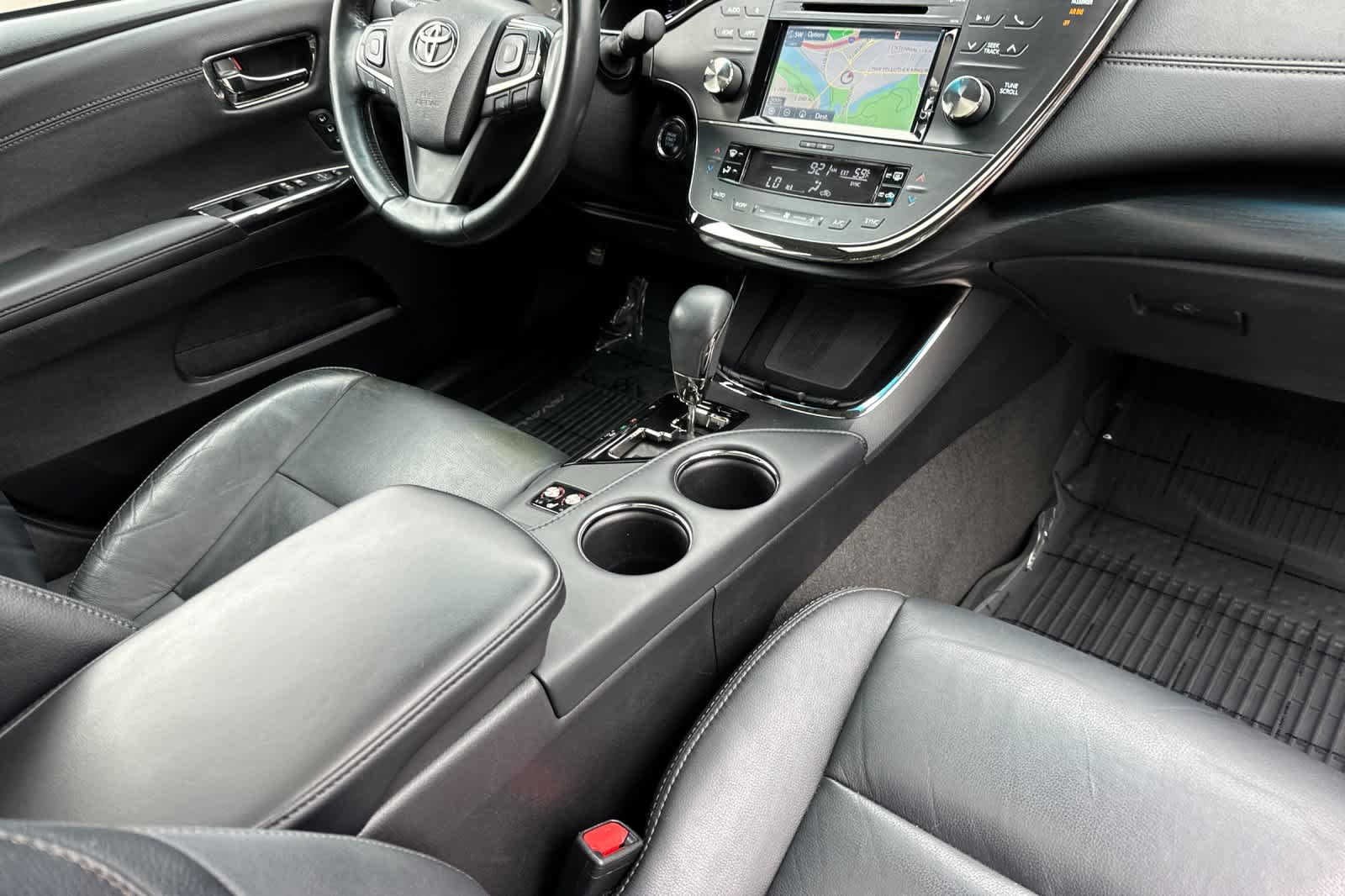 Thumbnail: 2018 Toyota Avalon - 15