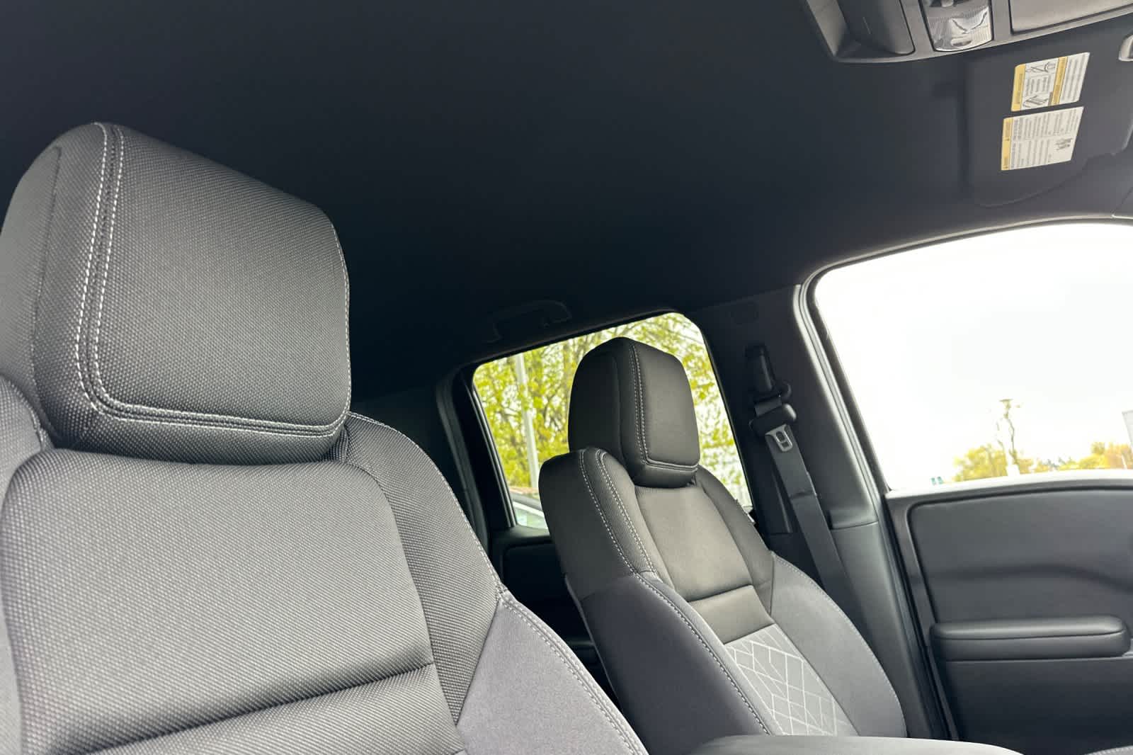 Thumbnail: 2026 Nissan Frontier - 16