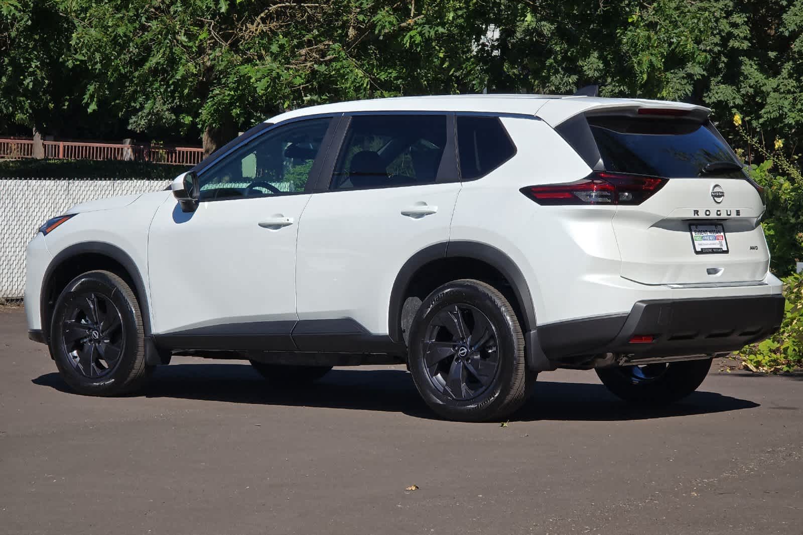 Thumbnail: 2026 Nissan Rogue - 6