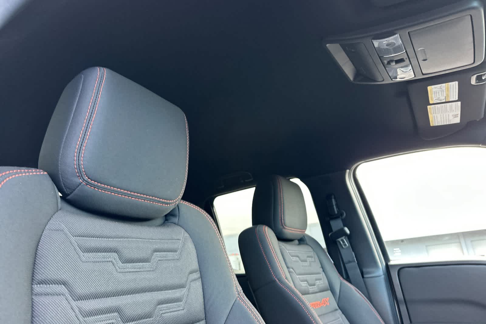 Thumbnail: 2026 Nissan Frontier - 16