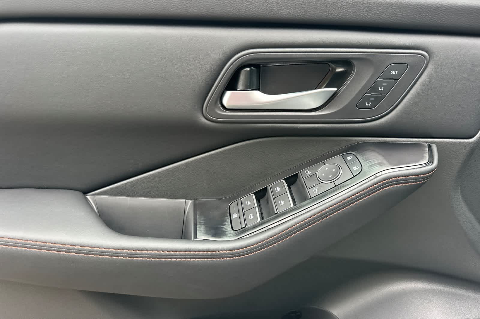 Thumbnail: 2026 Nissan Rogue - 12