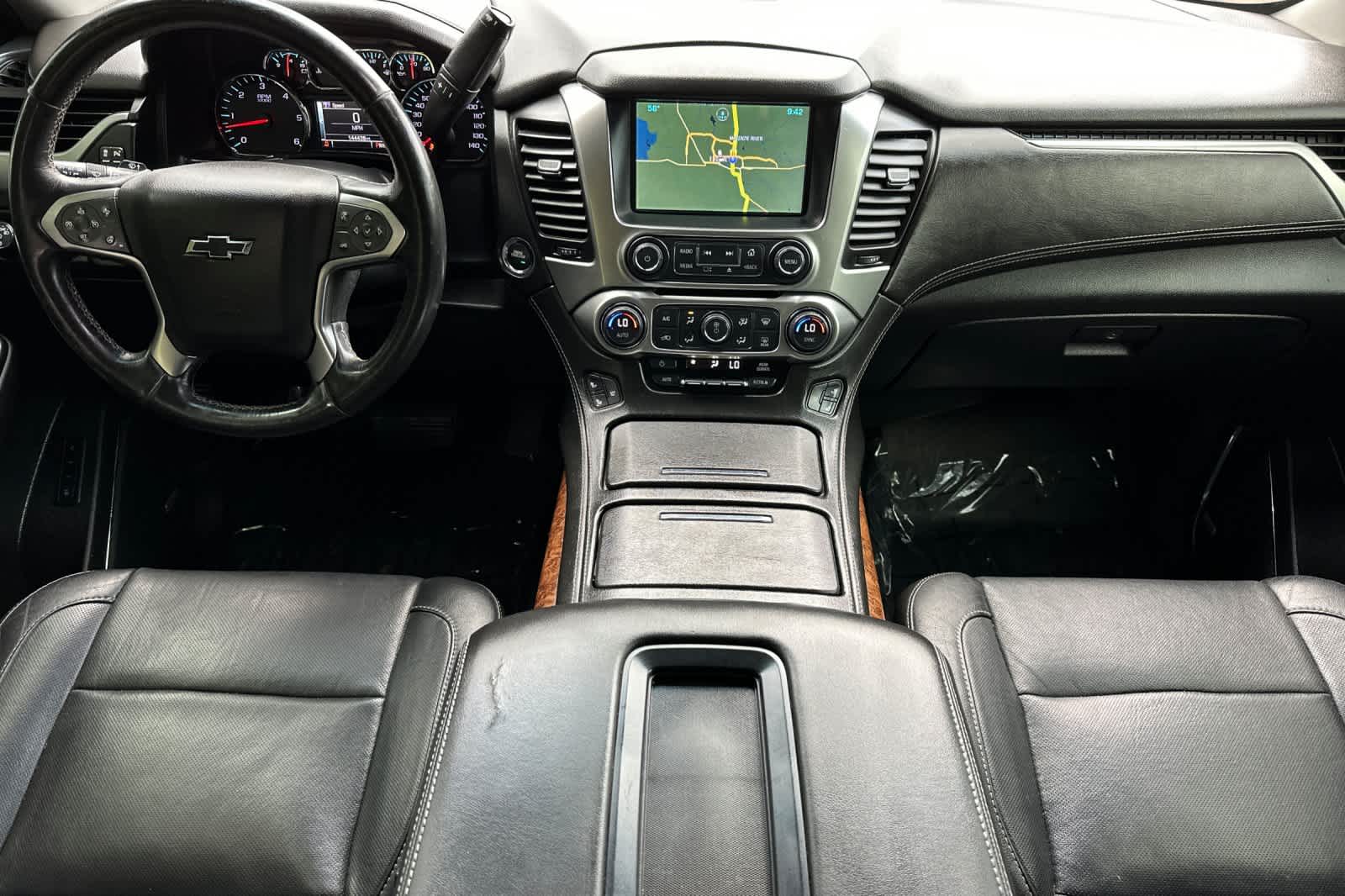 Thumbnail: 2015 Chevrolet Tahoe - 3