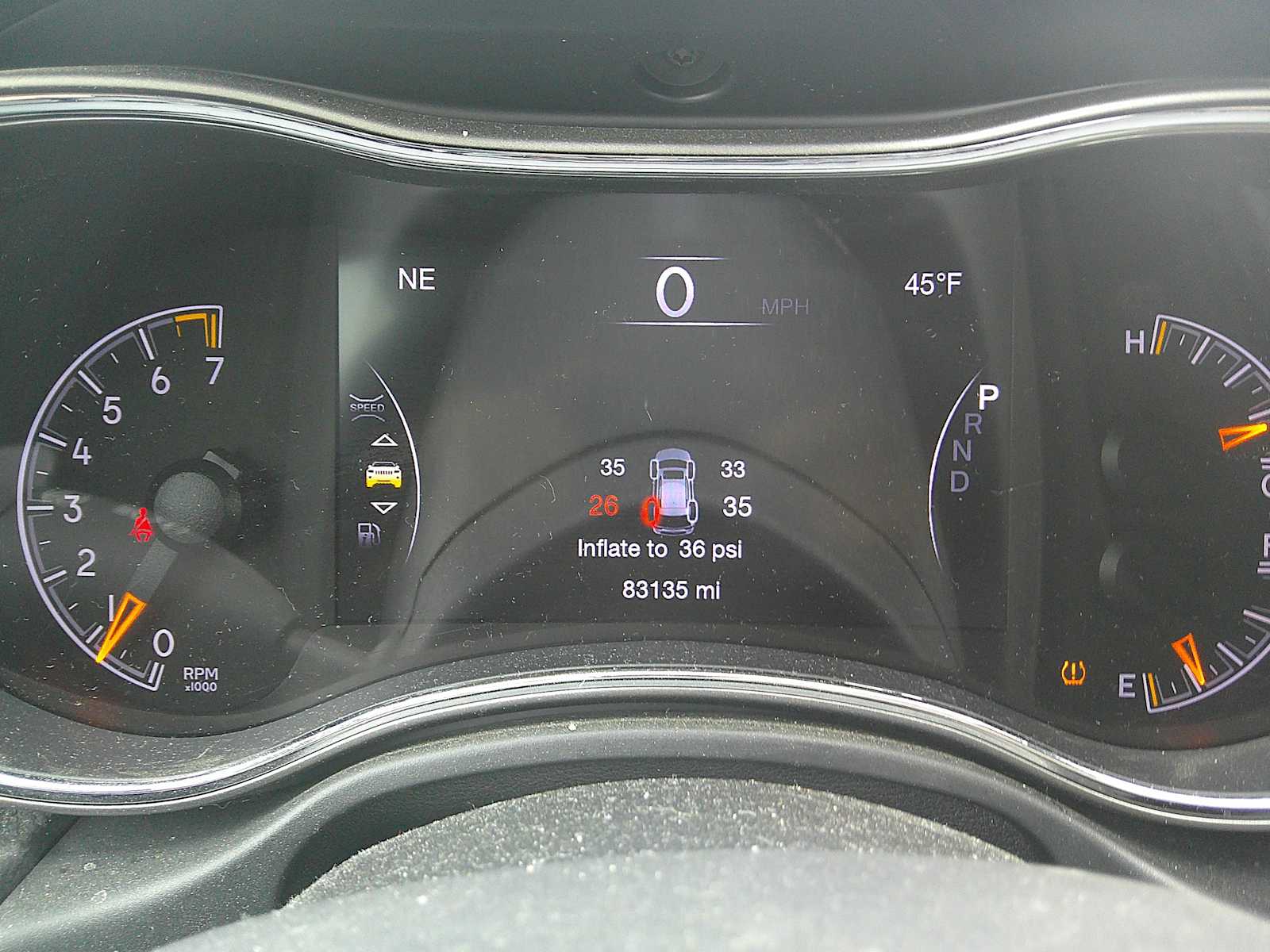 Thumbnail: 2019 Jeep Grand Cherokee - 11