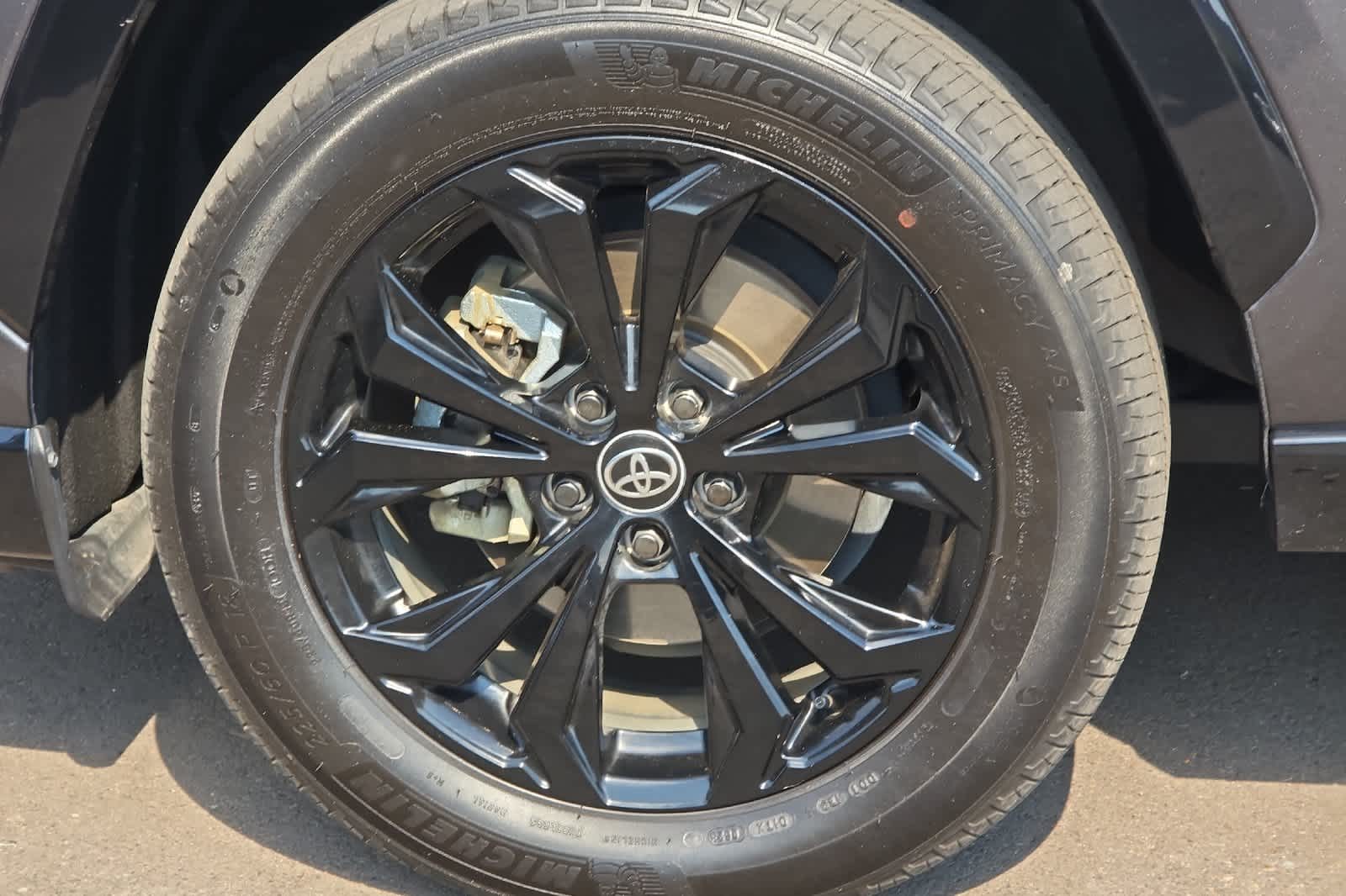 Thumbnail: 2023 Toyota RAV4 - 26