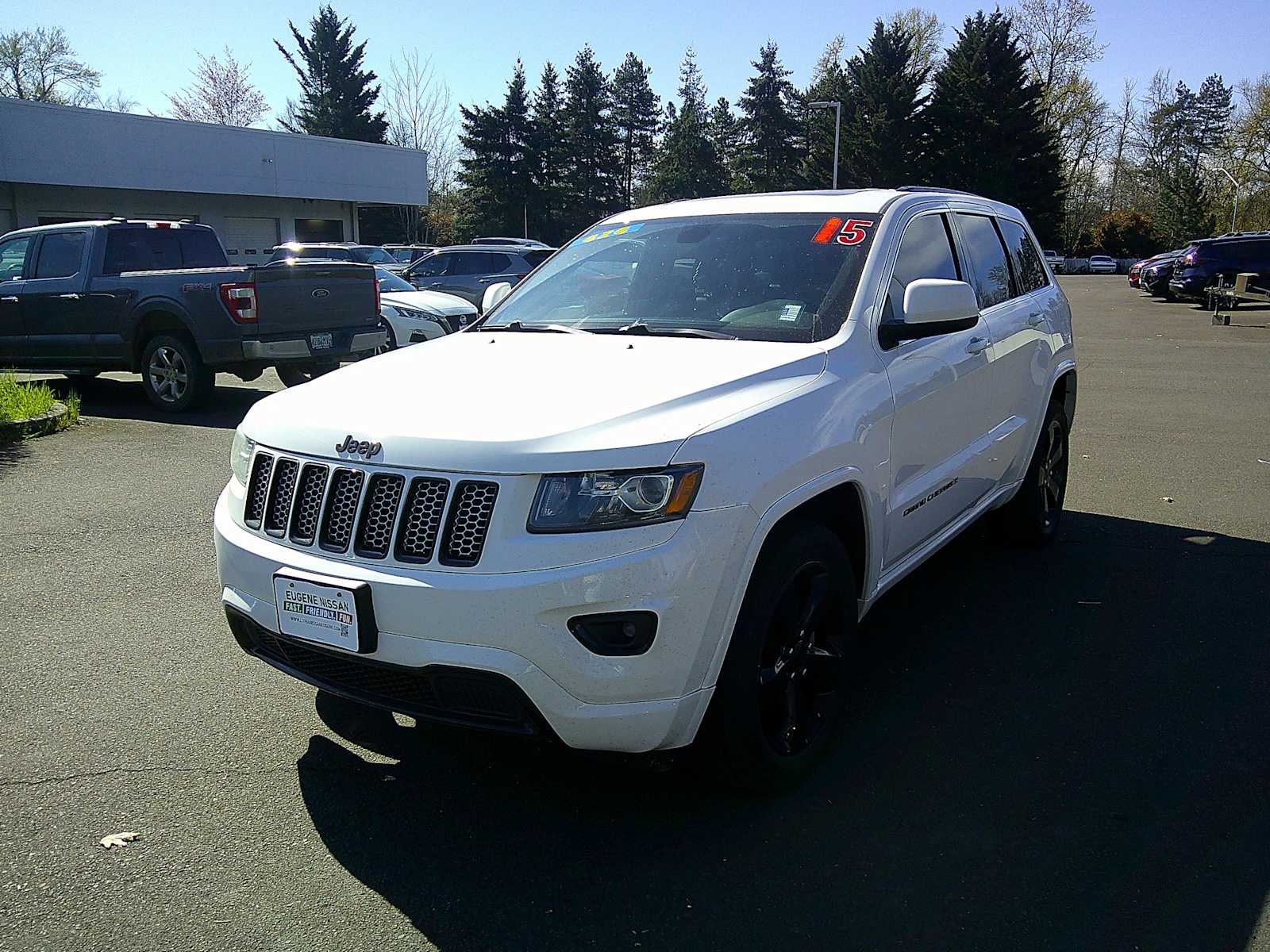 Thumbnail: 2015 Jeep Grand Cherokee - 1