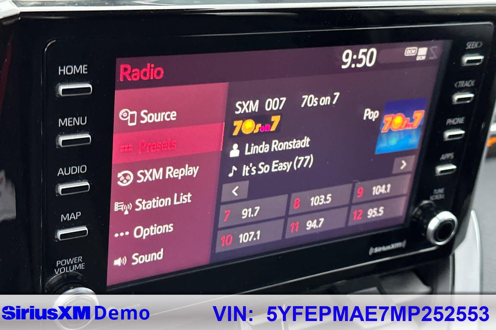Thumbnail: 2021 Toyota Corolla - 26