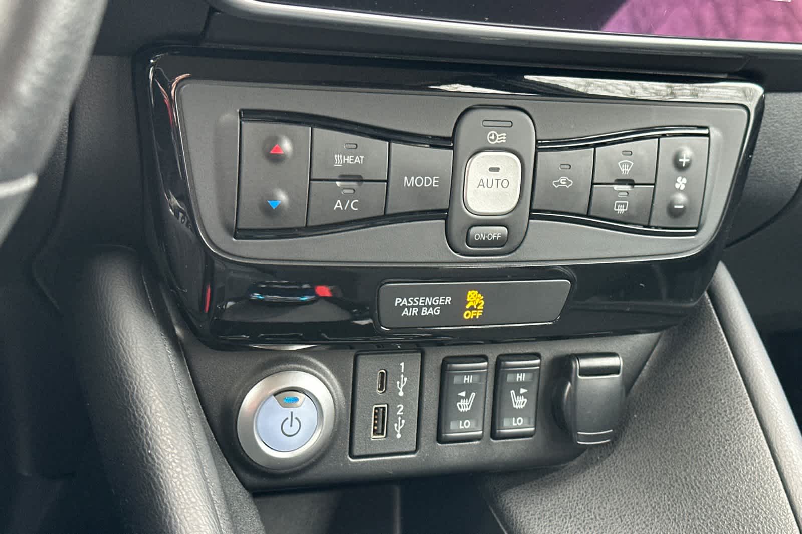 Thumbnail: 2020 Nissan Leaf - 21