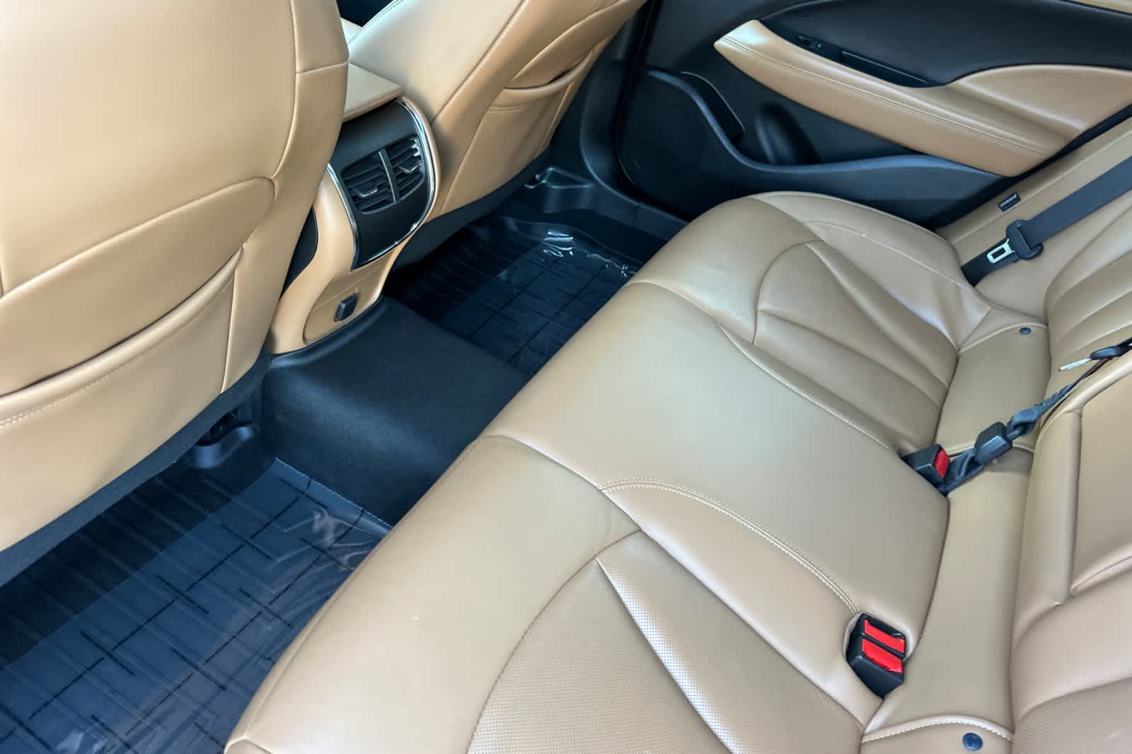 Thumbnail: 2017 Buick LaCrosse - 4