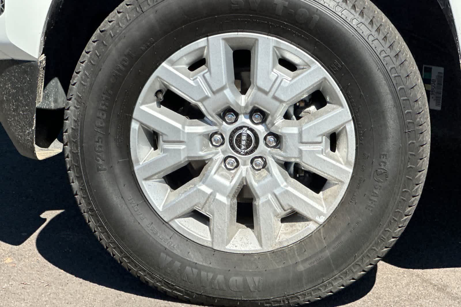 Thumbnail: 2023 Nissan Frontier - 25