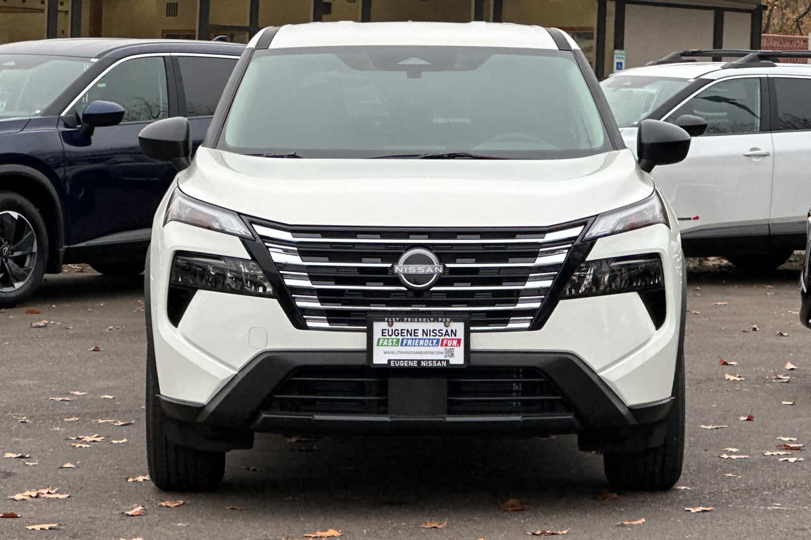 Thumbnail: 2026 Nissan Rogue - 10