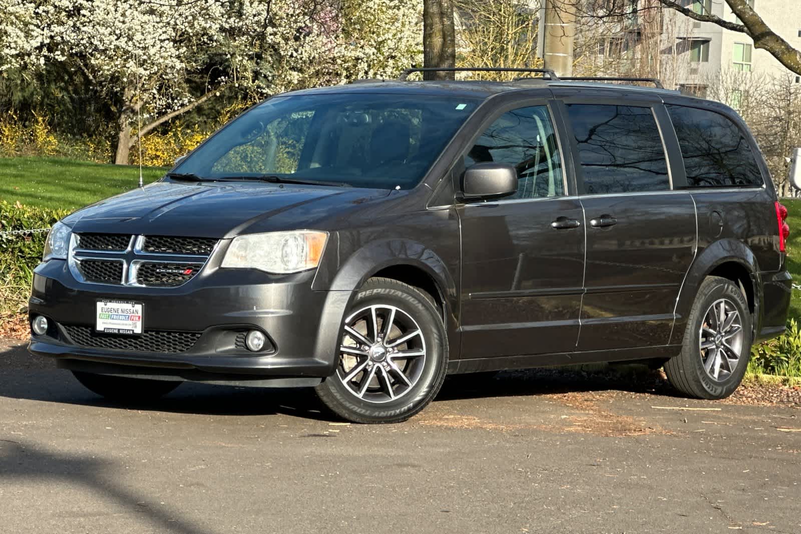 2017 Dodge Grand Caravan SXT -
                  Eugene, OR