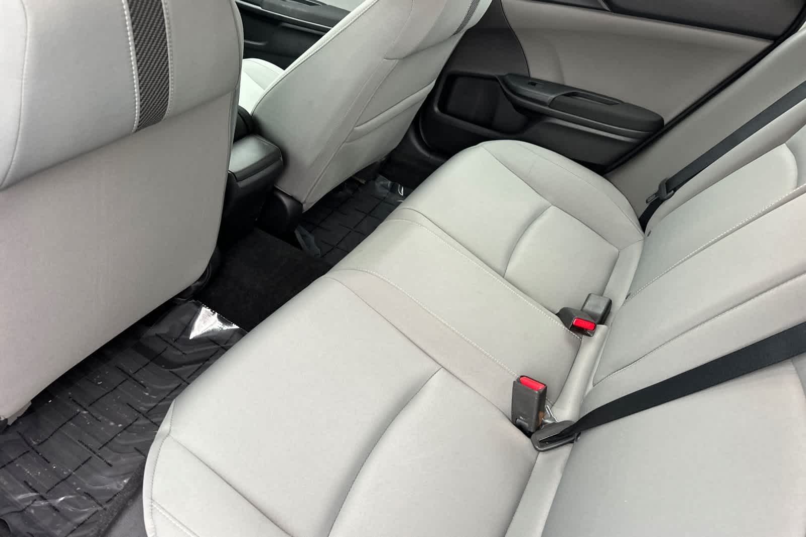 Thumbnail: 2016 Honda Civic - 4