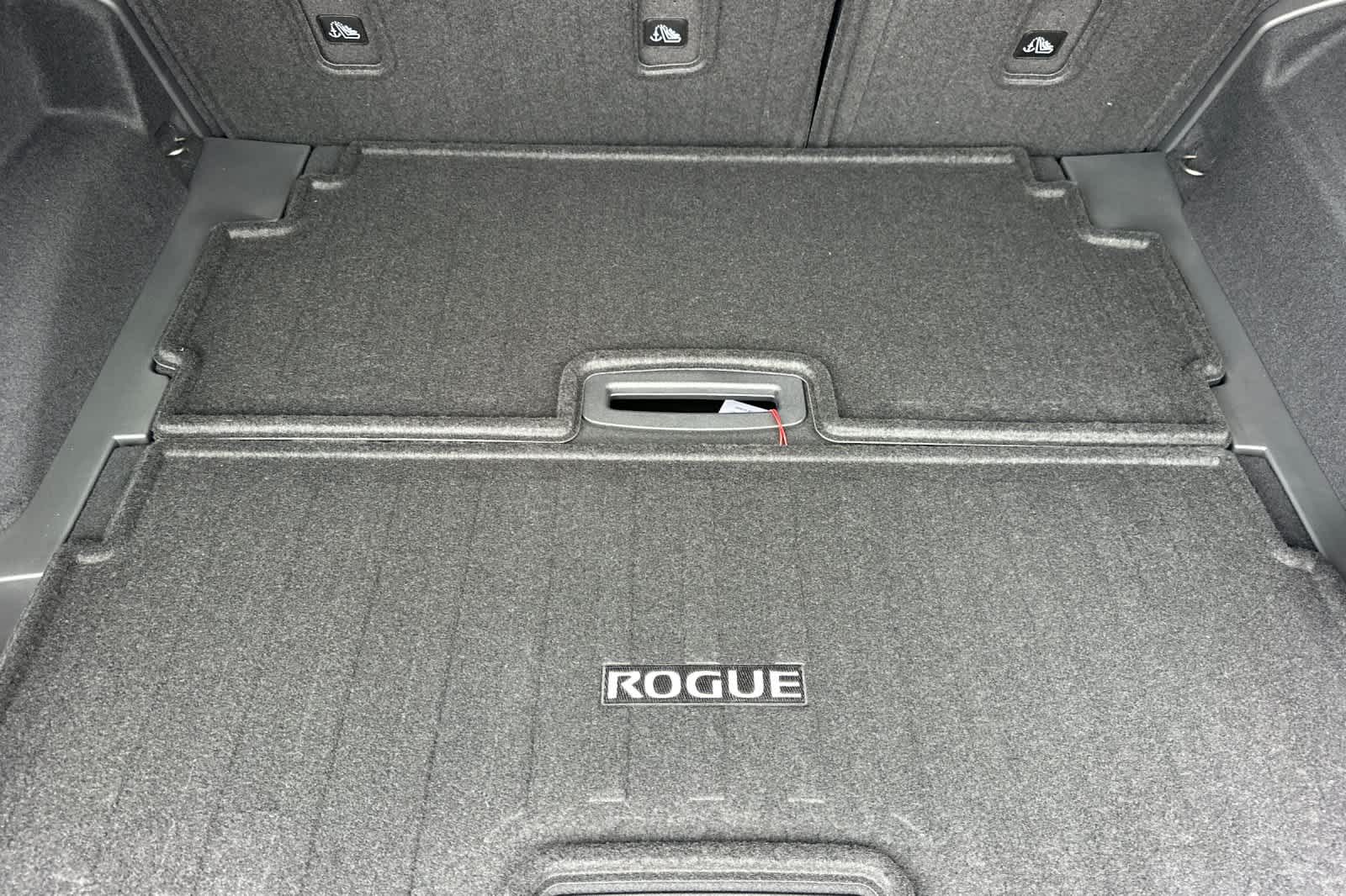 Thumbnail: 2026 Nissan Rogue - 15