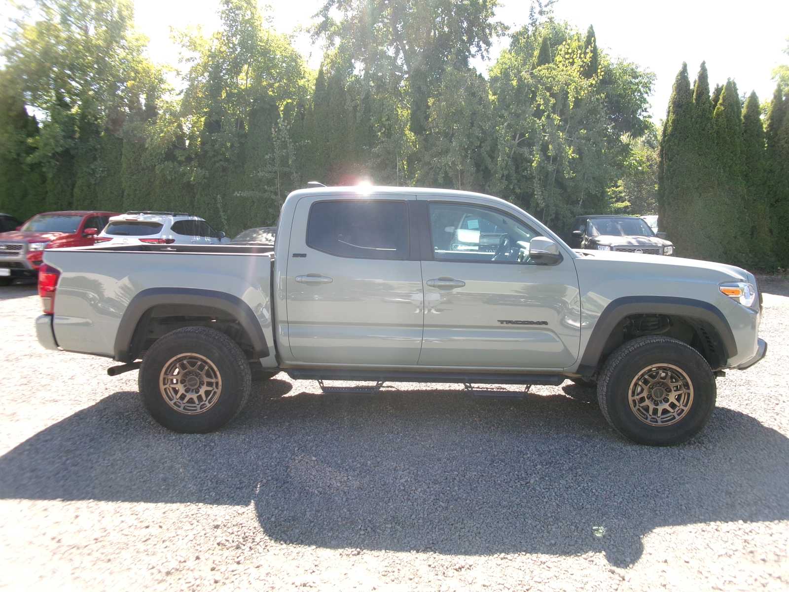 Thumbnail: 2022 Toyota Tacoma - 6