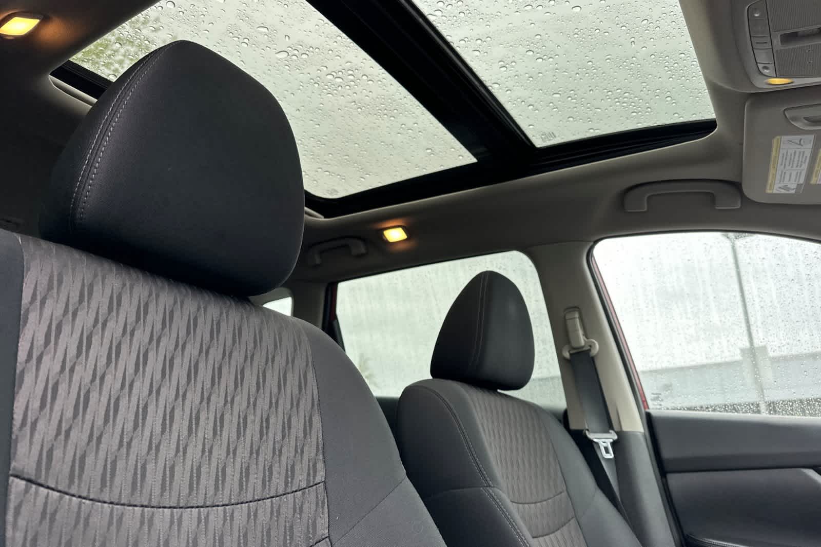 Thumbnail: 2020 Nissan Rogue - 17