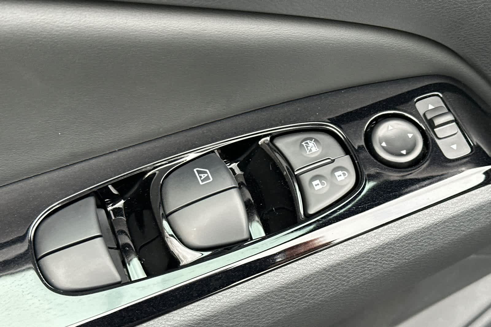 Thumbnail: 2025 Nissan Altima - 13