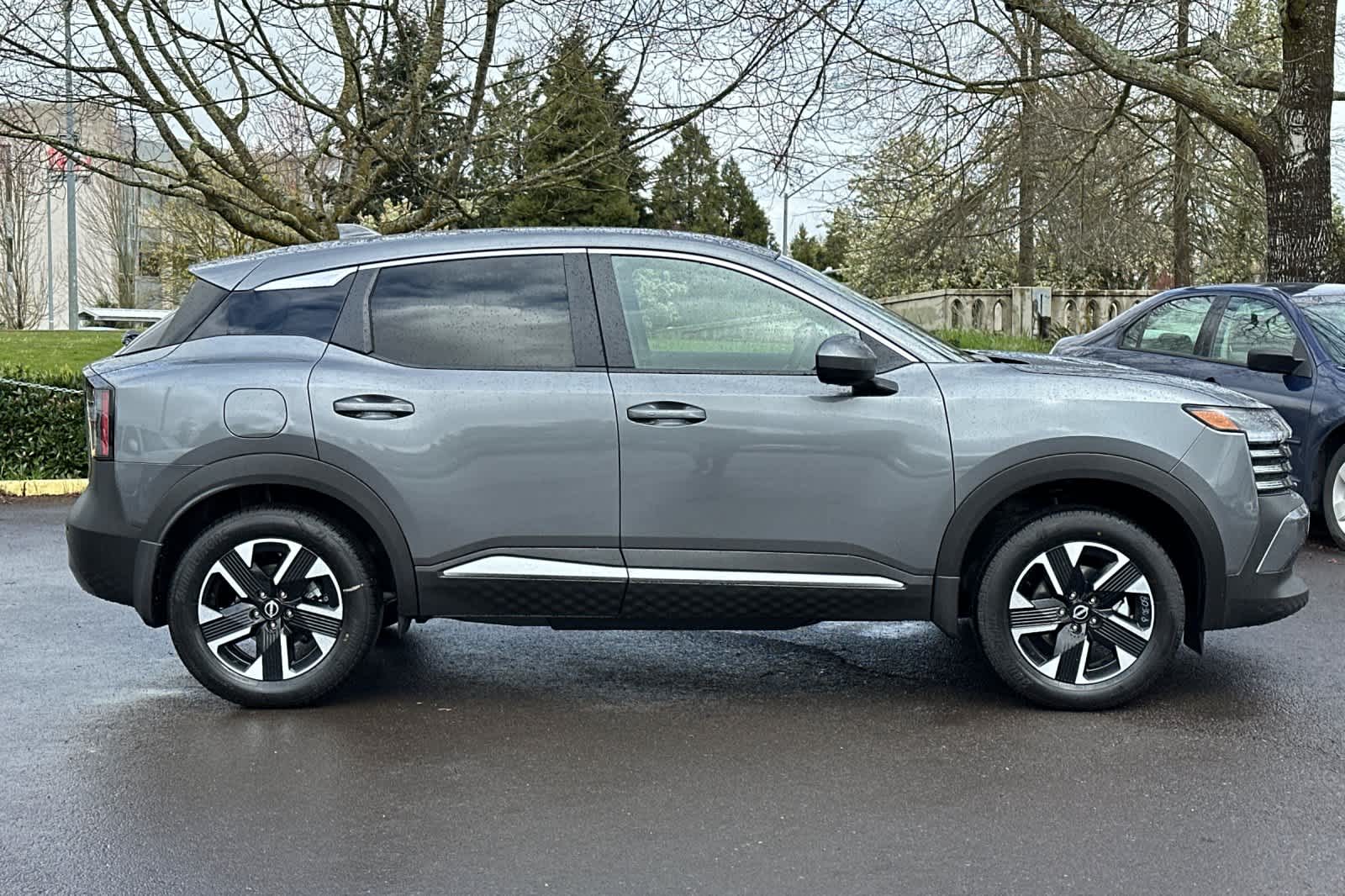 Thumbnail: 2025 Nissan Kicks - 8