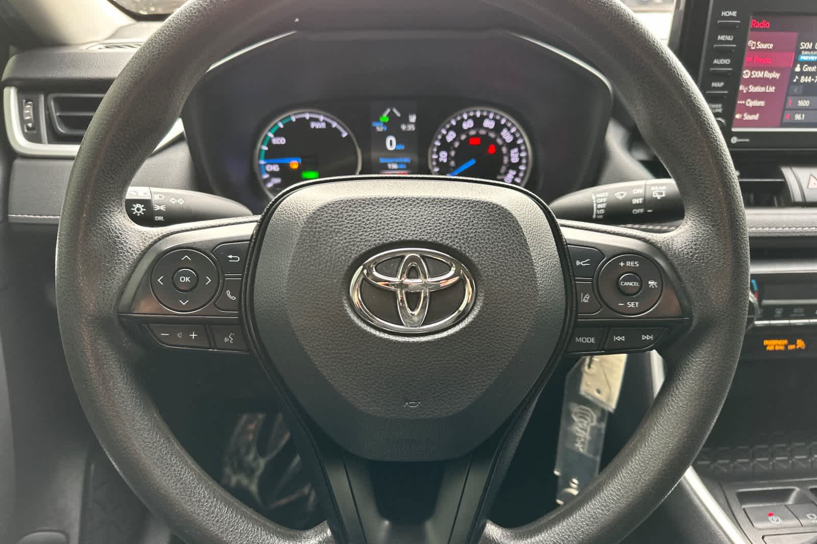 Thumbnail: 2022 Toyota RAV4 - 22