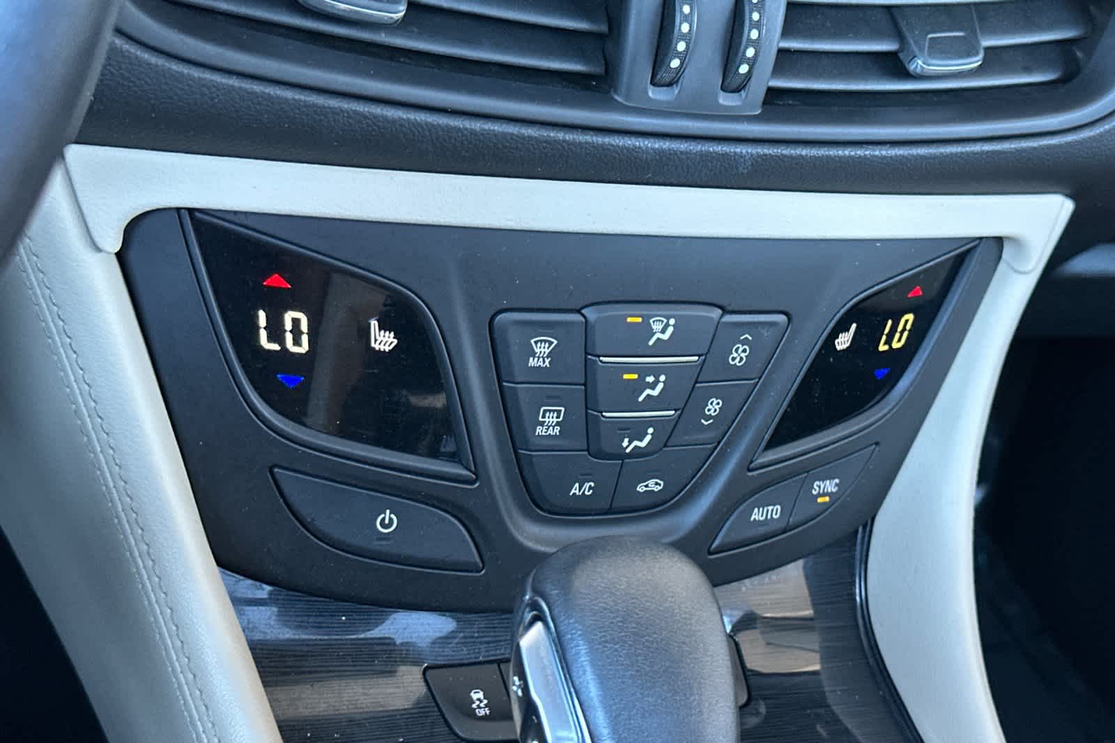 Thumbnail: 2018 Buick Envision - 20
