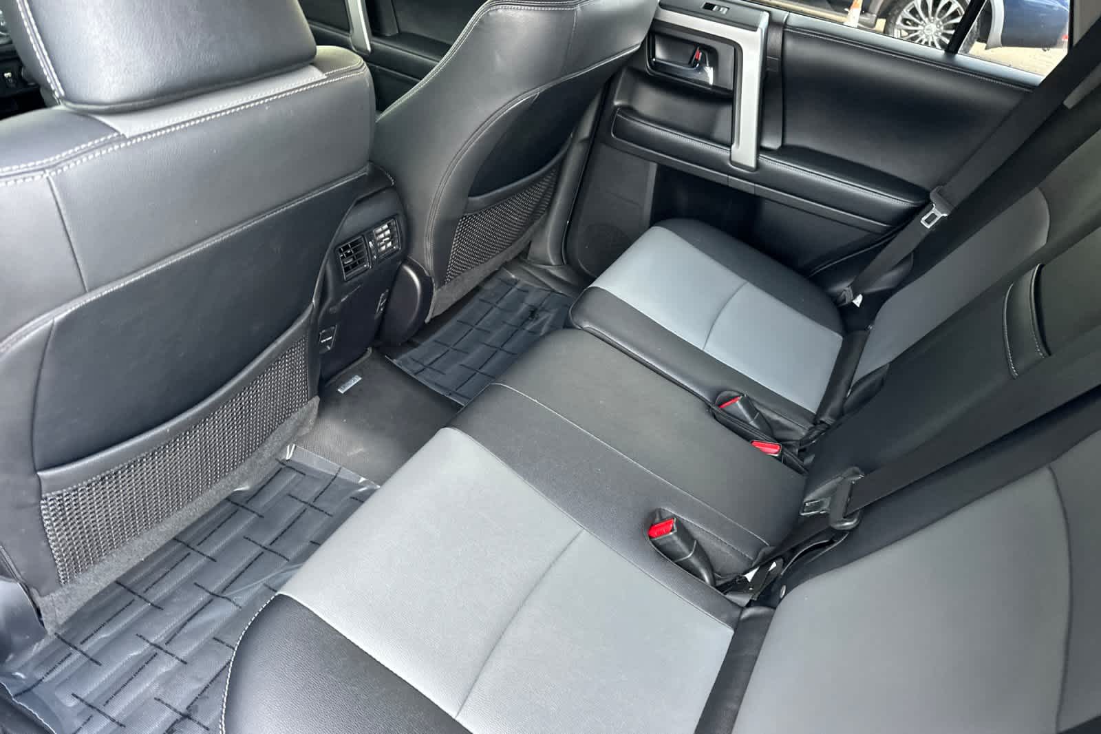 Thumbnail: 2019 Toyota 4Runner - 4
