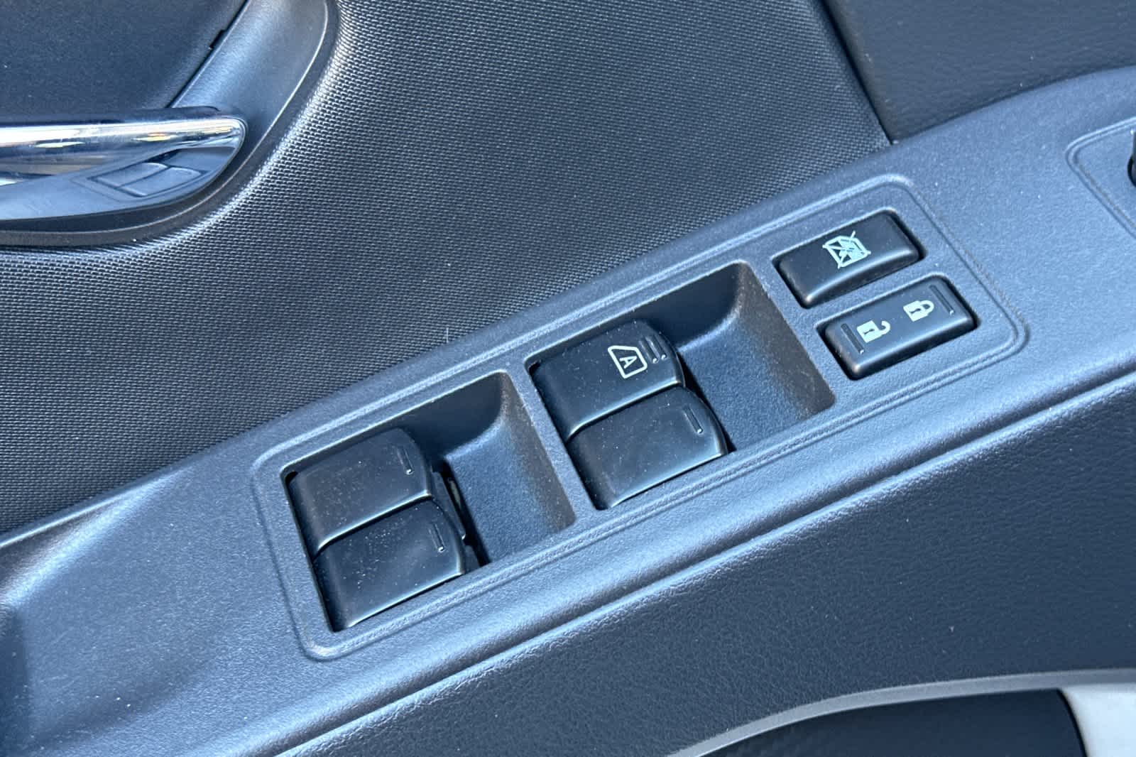 Thumbnail: 2023 Nissan Frontier - 13