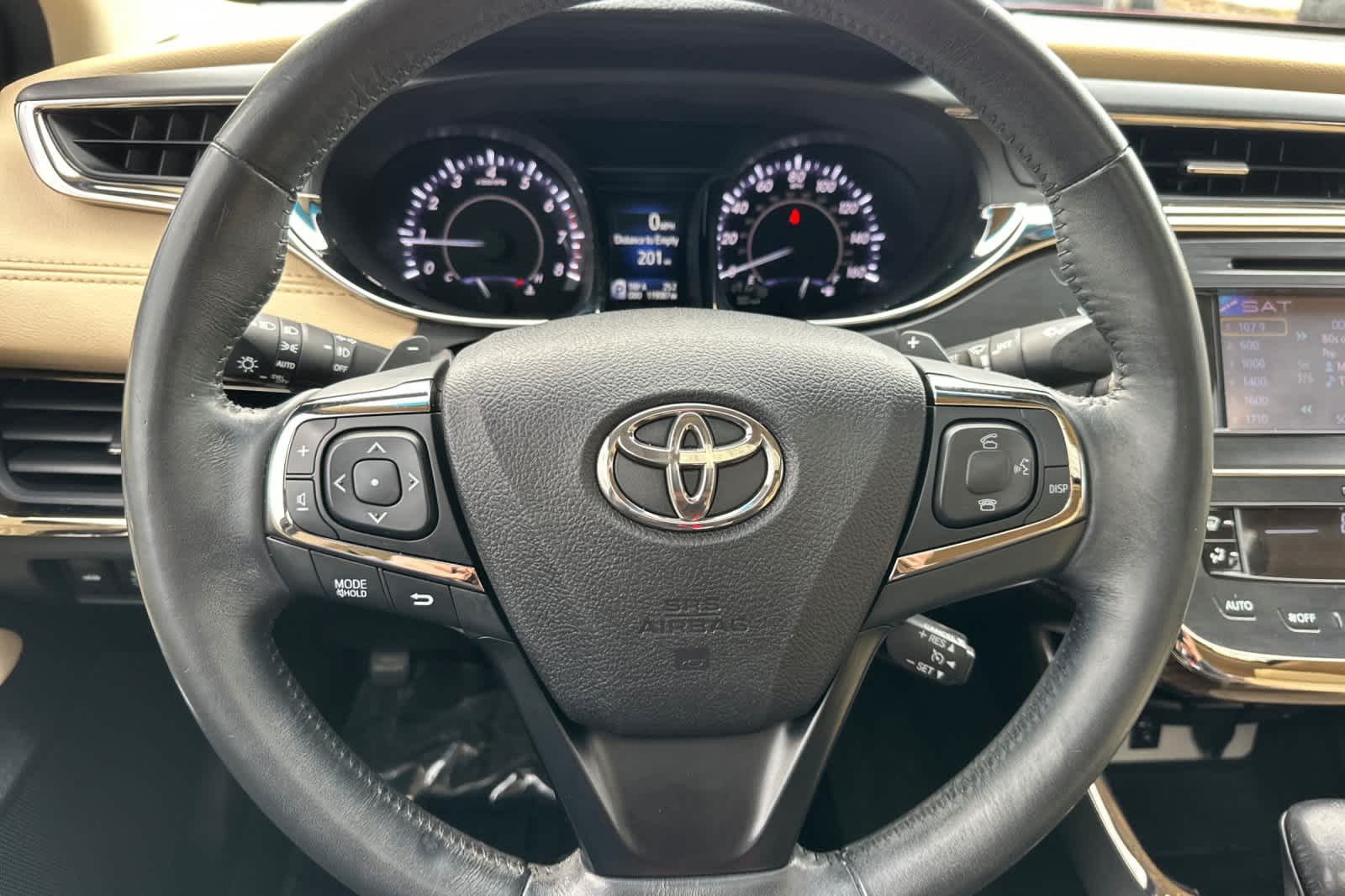 Thumbnail: 2014 Toyota Avalon - 23